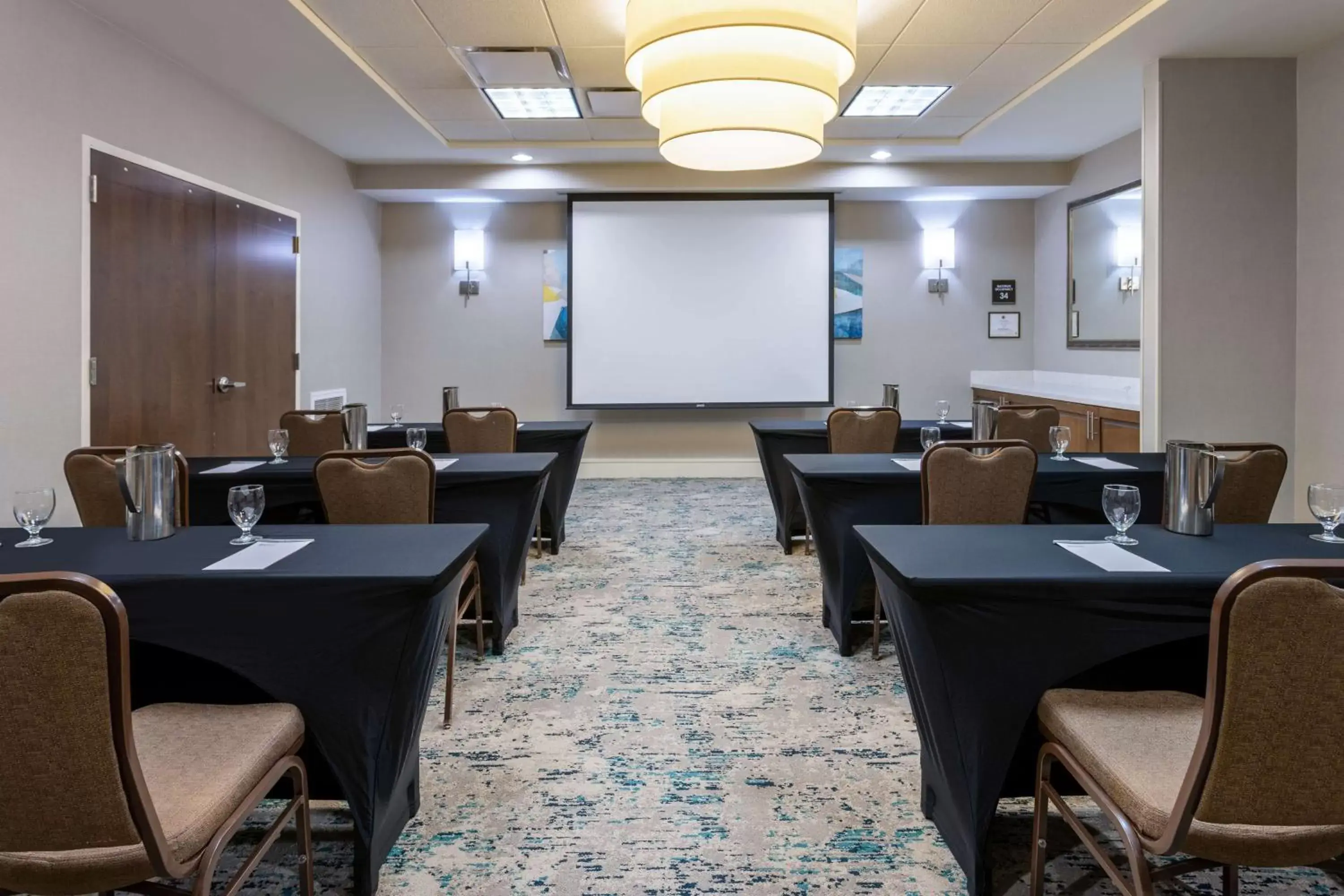 Meeting/conference room in Hilton Garden Inn Roanoke