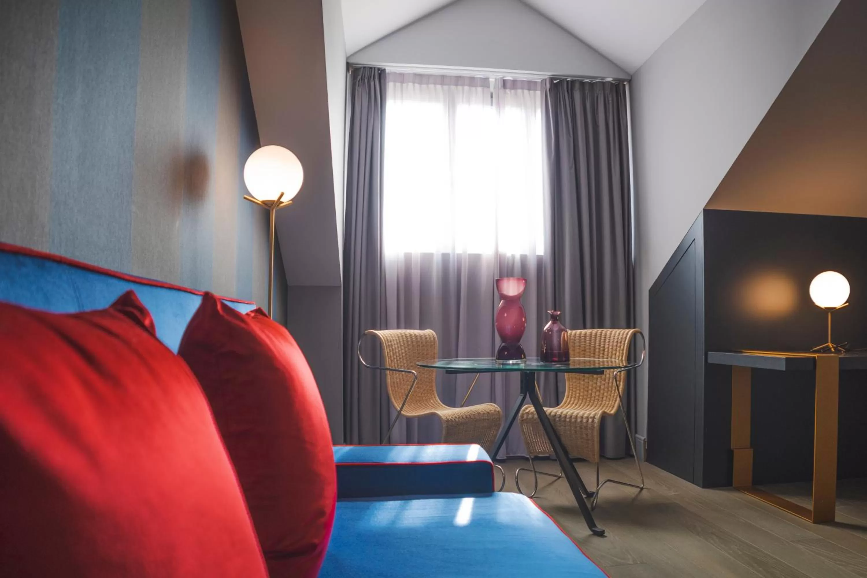 Seating area in Palazzo Cornalia