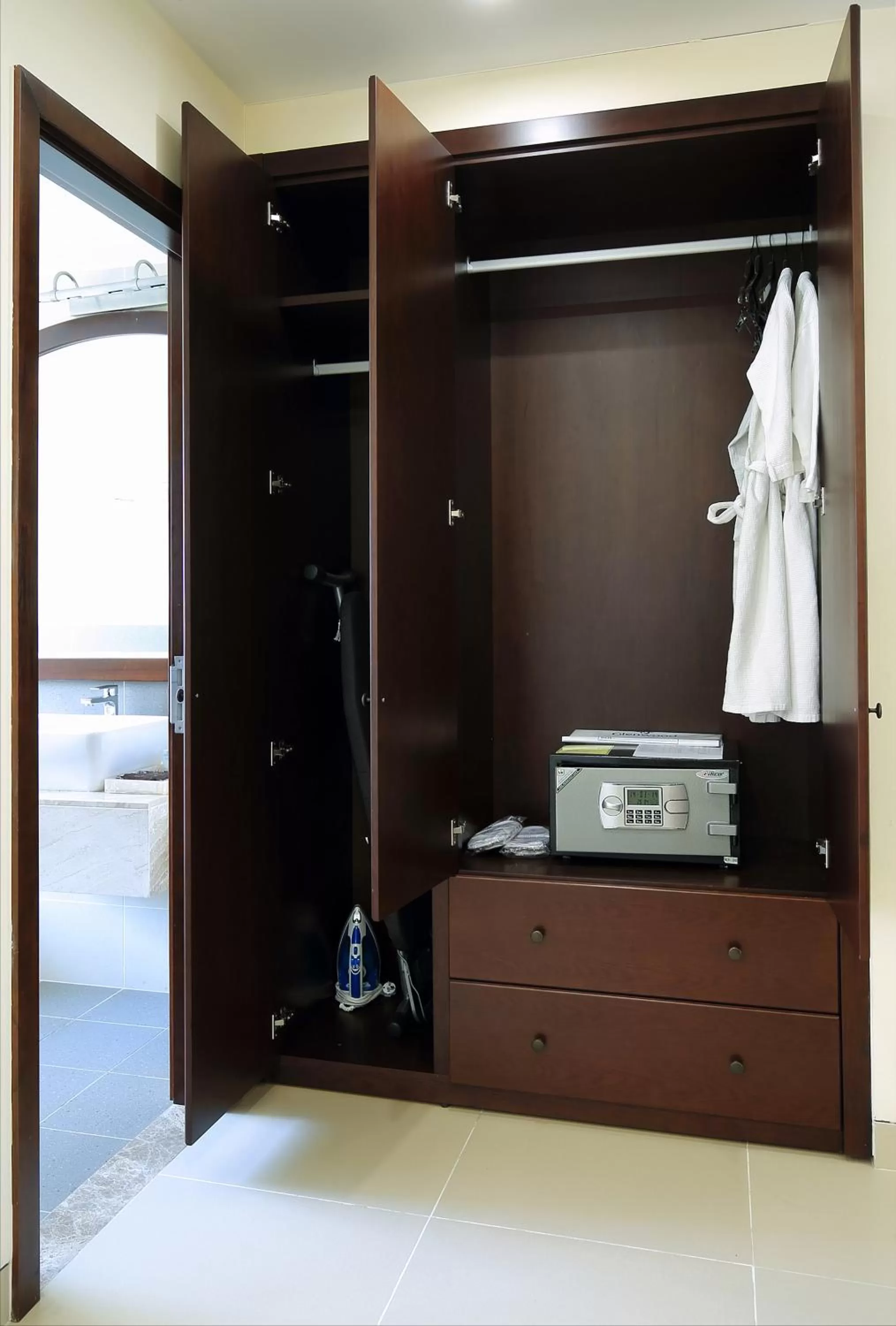 Area and facilities in Glenwood City Resort