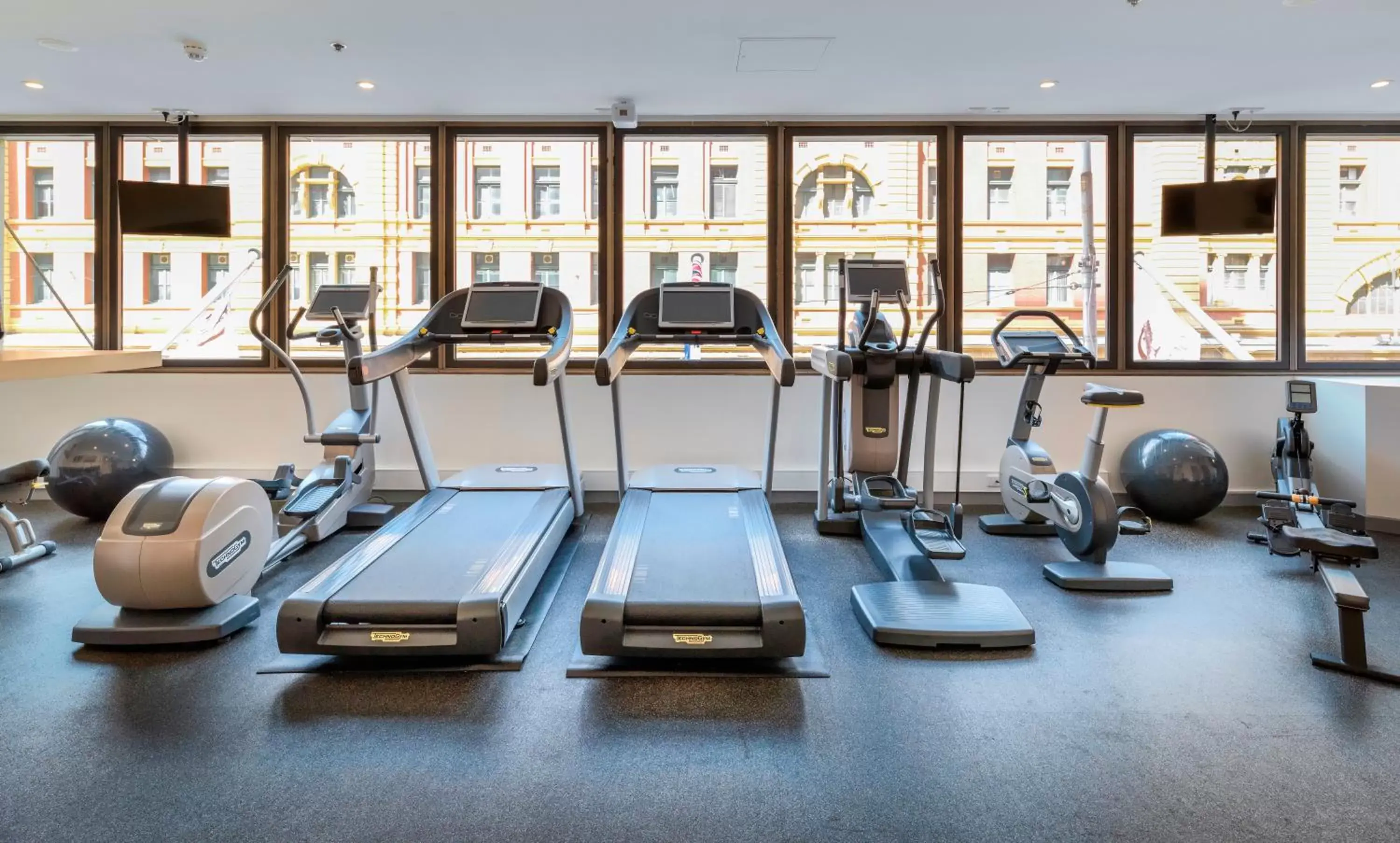 Fitness centre/facilities, Fitness Center/Facilities in DoubleTree by Hilton Melbourne