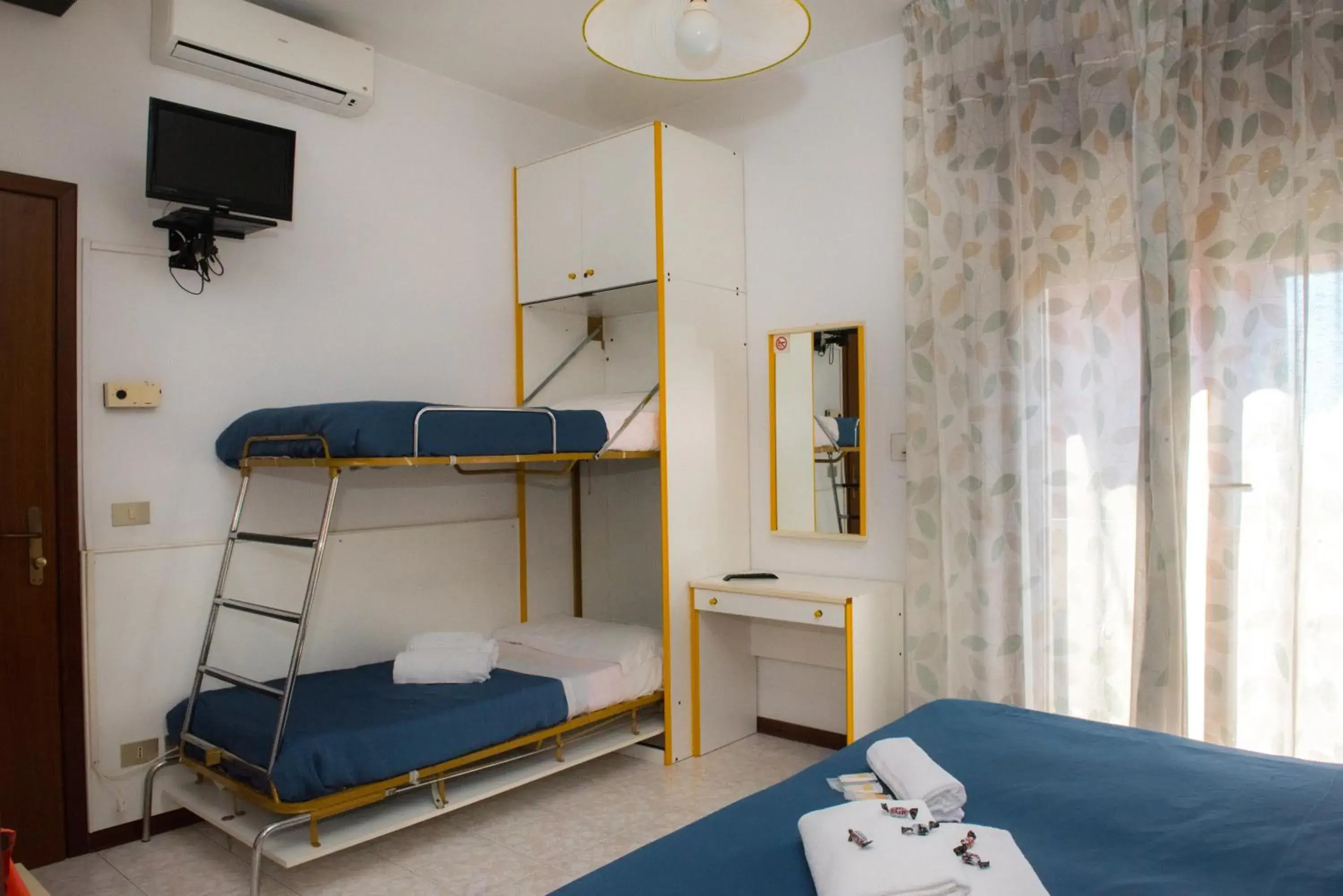 Bed in Hotel Malibran Bed in Hotel Malibran