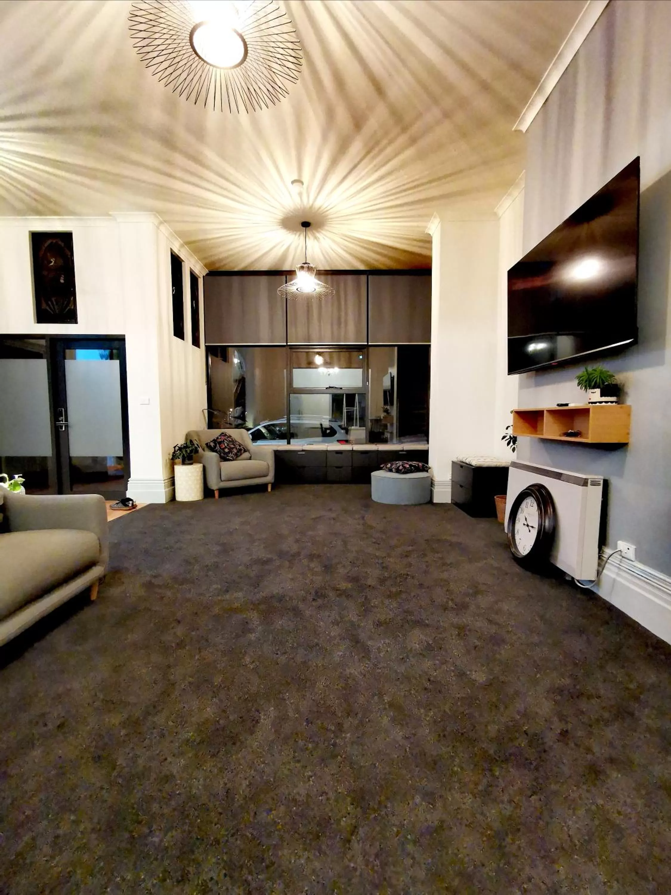 Living room in Refresh109 on Cameron