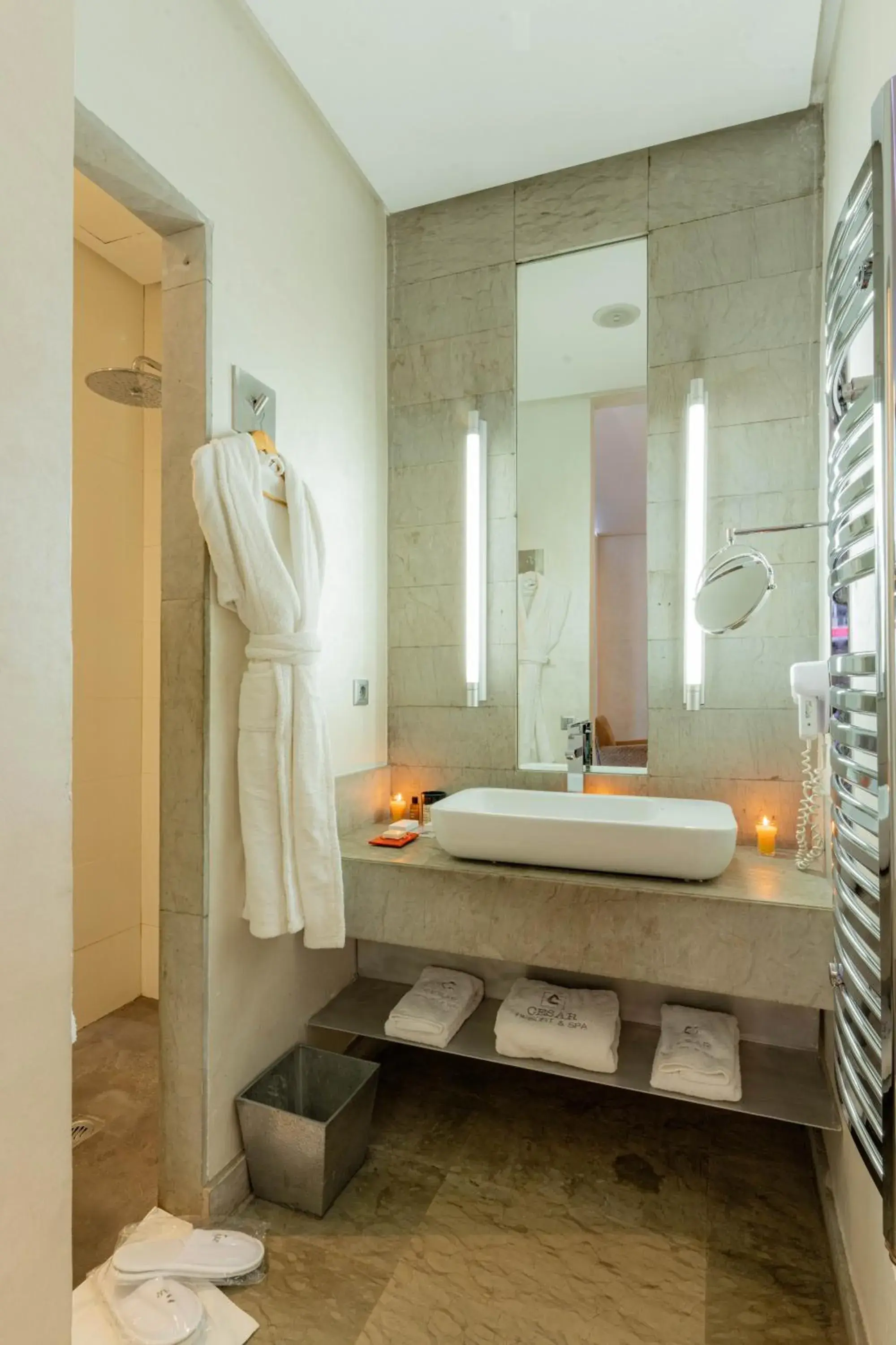 Bathroom in Cesar Resort & Spa