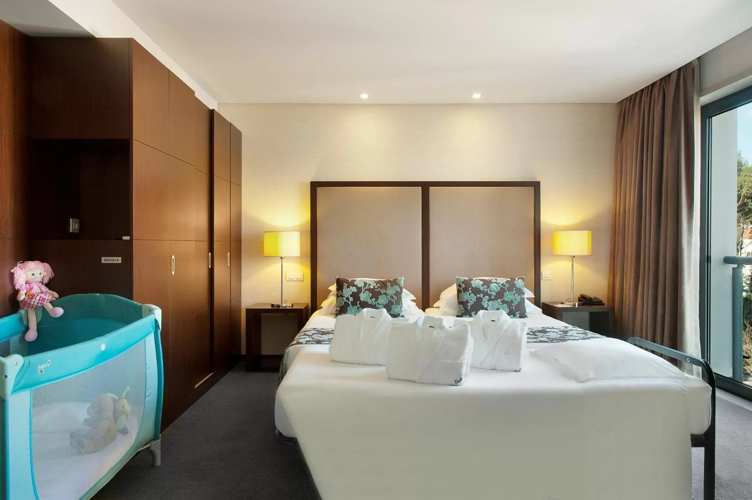 Double or Twin Room with Extra Bed in Hotel Dom Goncalo & Spa