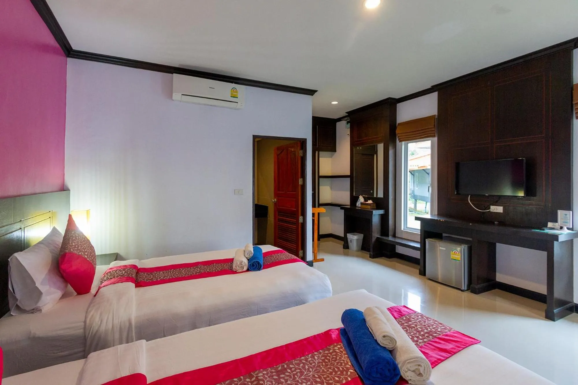 Bedroom, Bed in Lanta Lapaya Resort