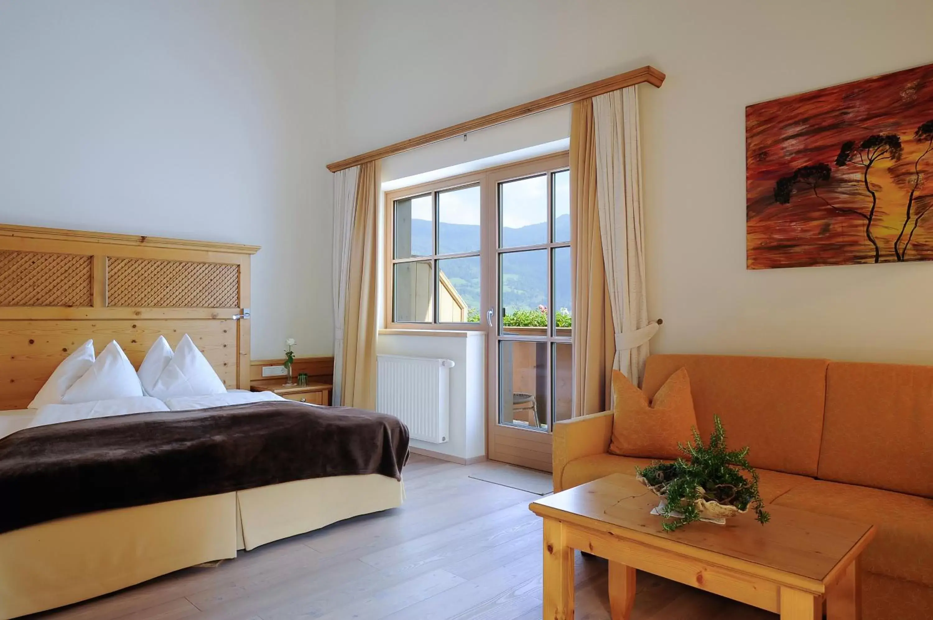 Suite with Sauna in Hotel und Alpen Apartments - Bürglhöh Suite with Sauna in Hotel und Alpen Apartments - Bürglhöh