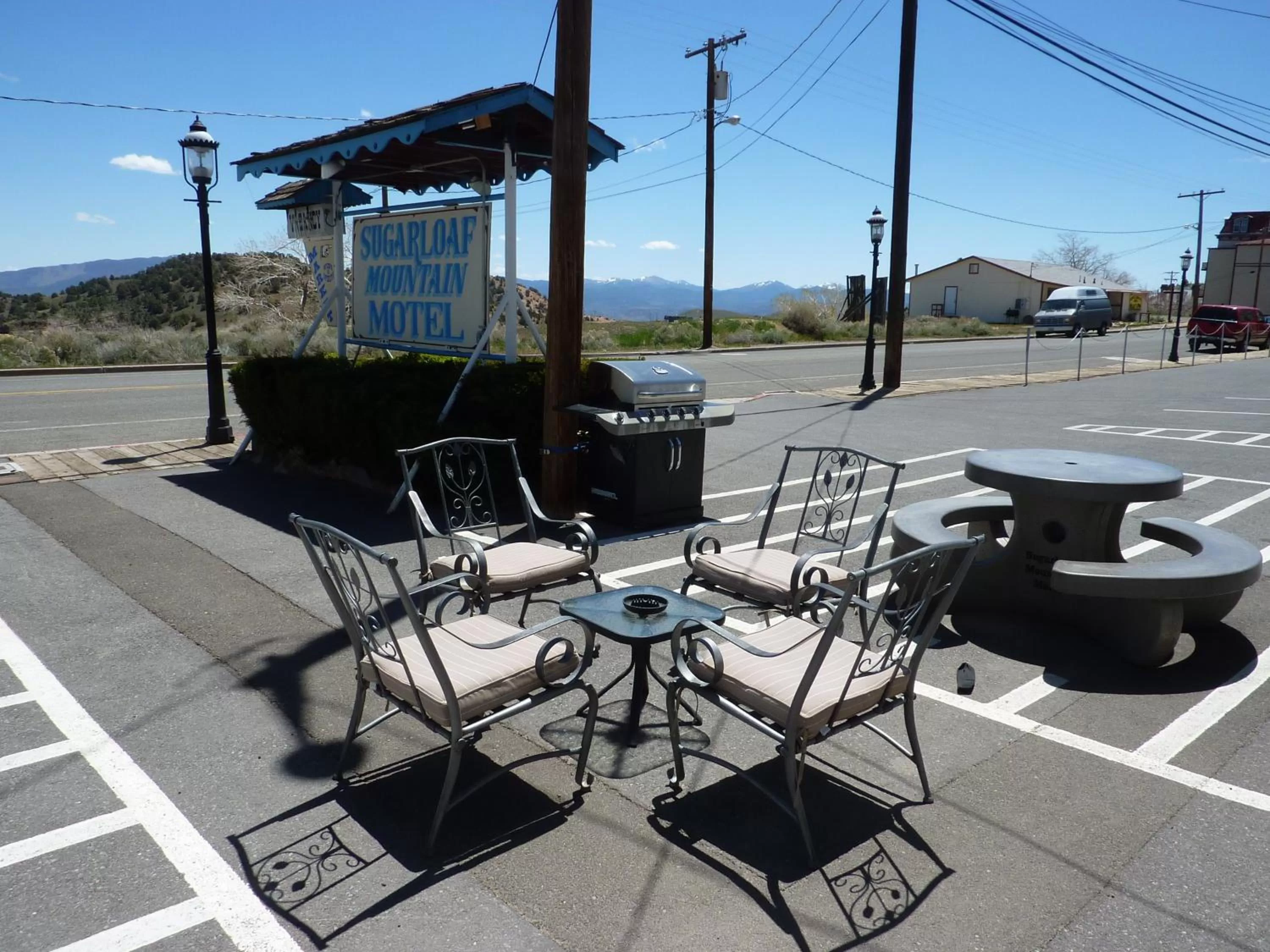 Facade/entrance in Sugarloaf Mountain Motel