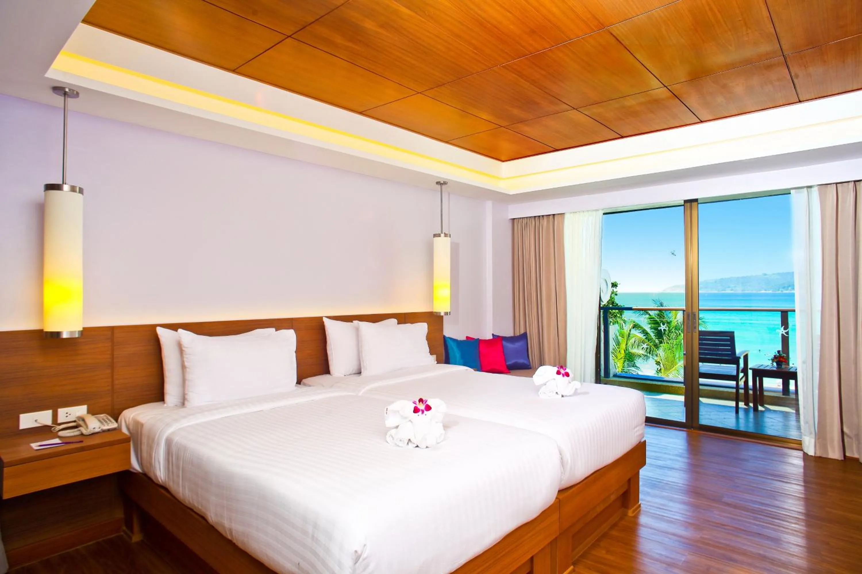 Photo of the whole room, Bed in Beyond Karon