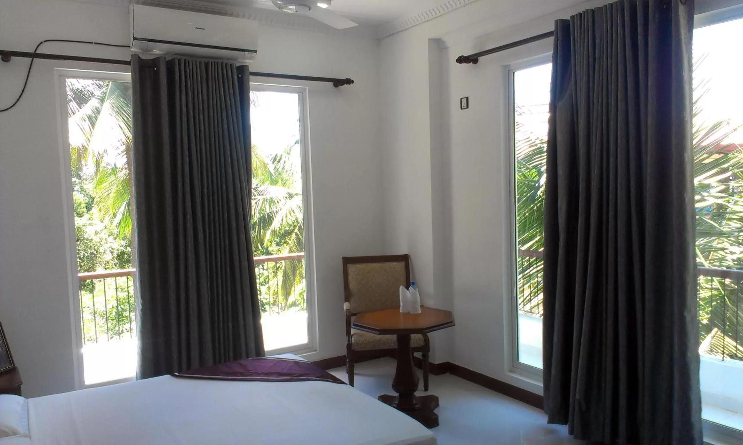 Decorative detail, View in Eagle's Residence