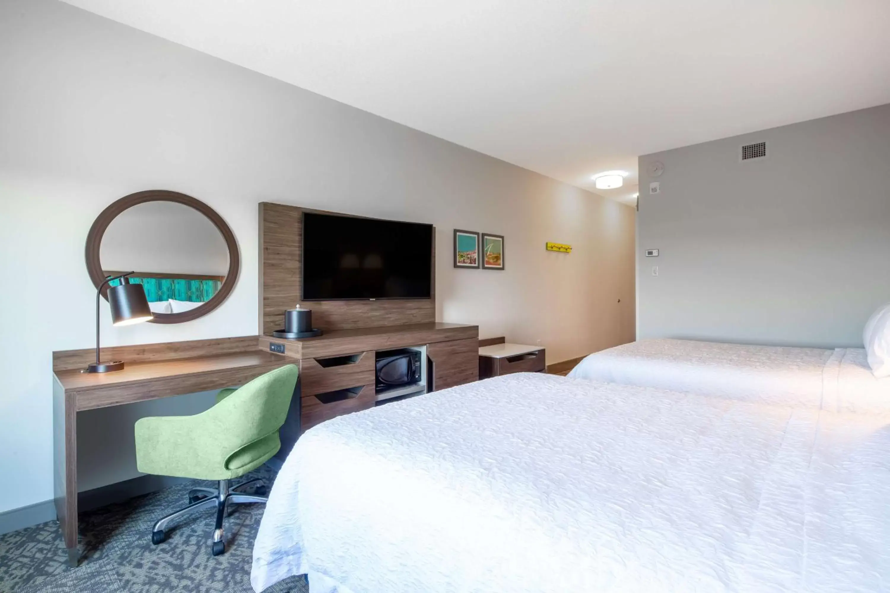 Bedroom in Hampton Inn & Suites Edmonton St. Albert, Ab