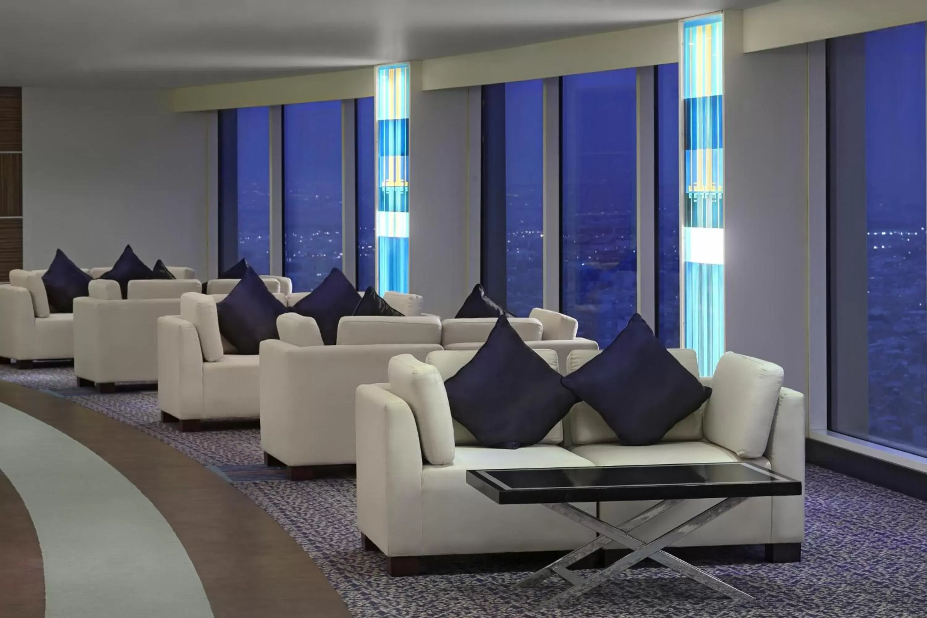Lounge or bar, Seating Area in Four Points By Sheraton Riyadh Khaldia