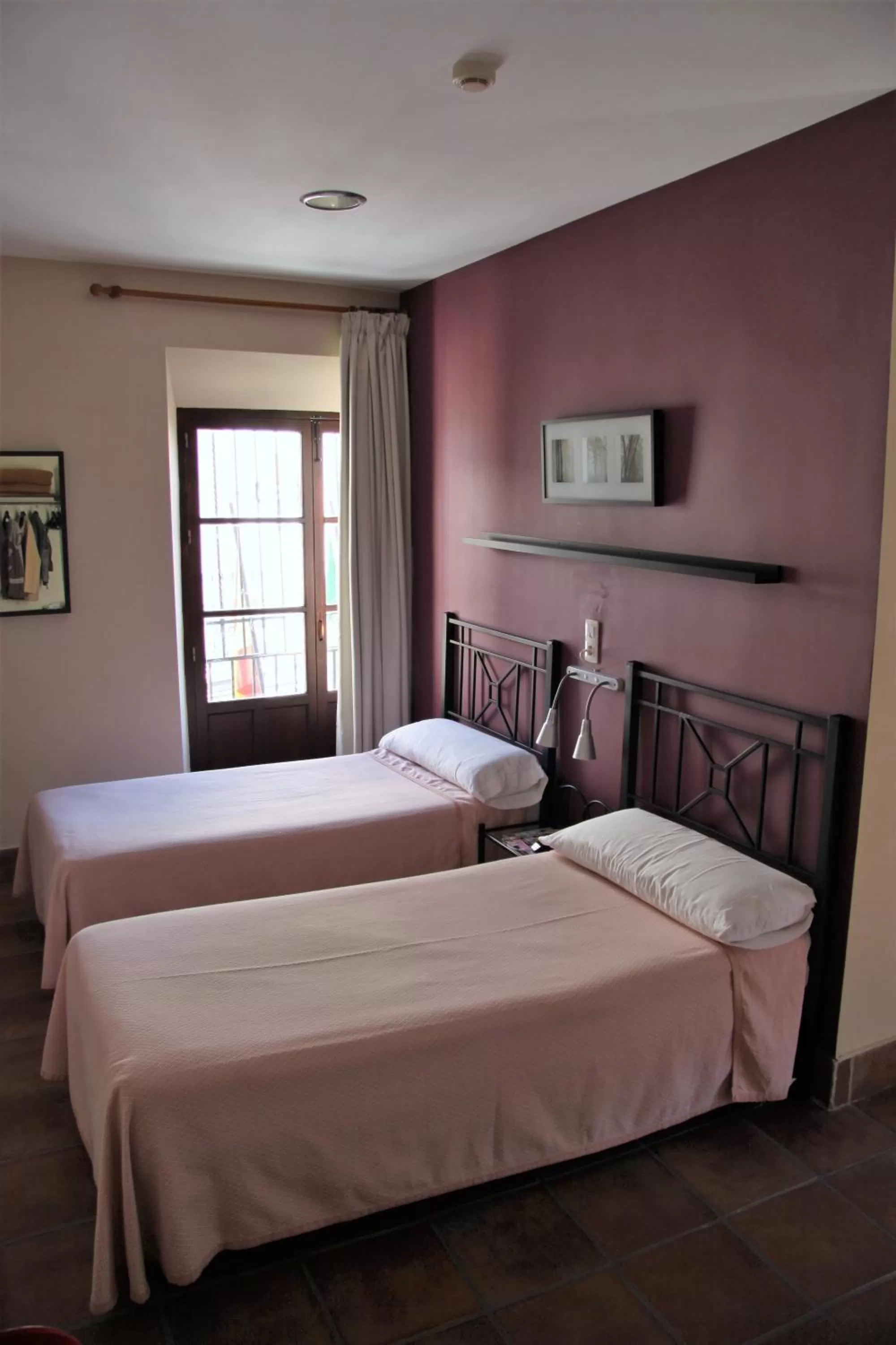 Photo of the whole room, Bed in Hotel Patio de las Cruces