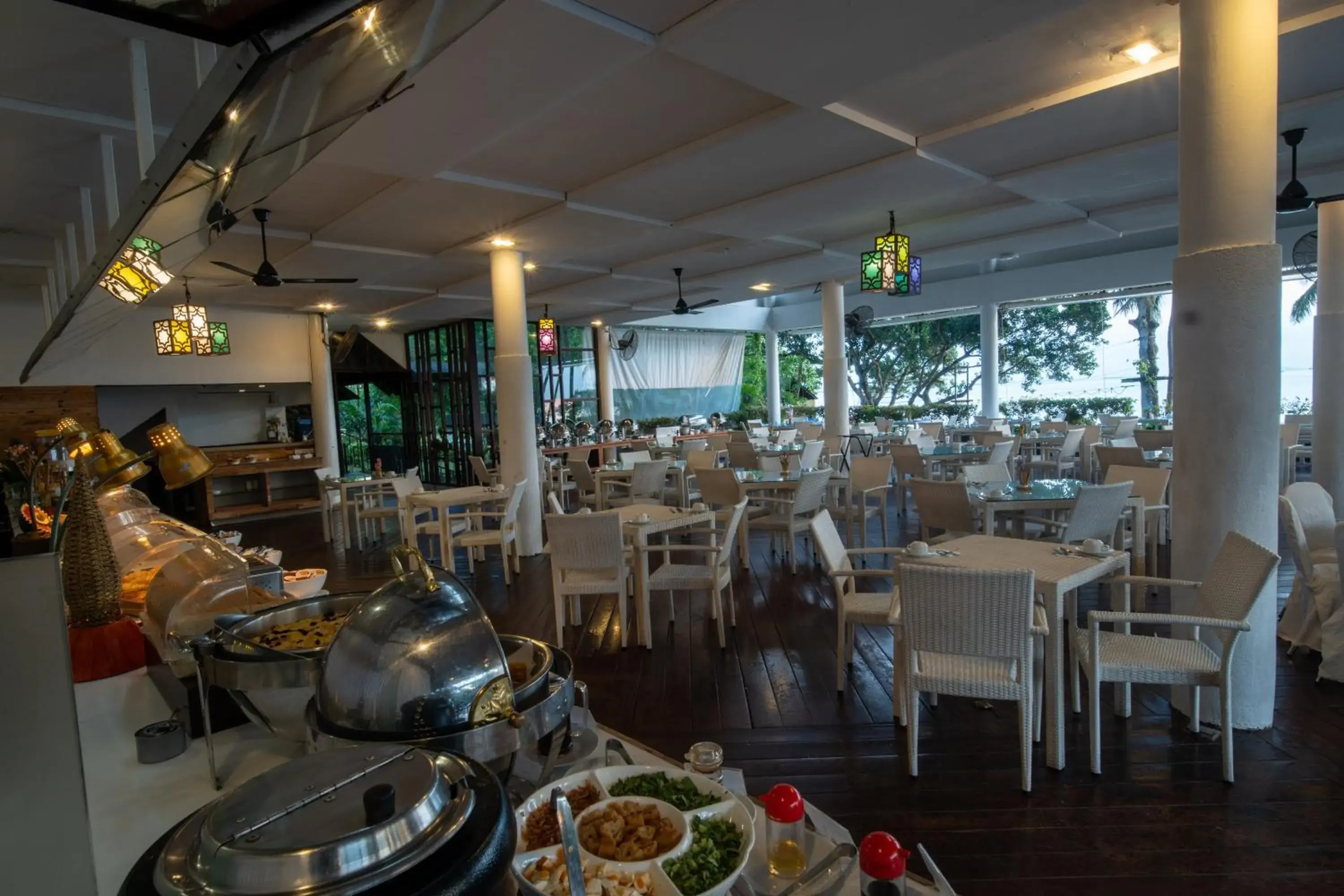 Restaurant/Places to Eat in Turi Beach Resort