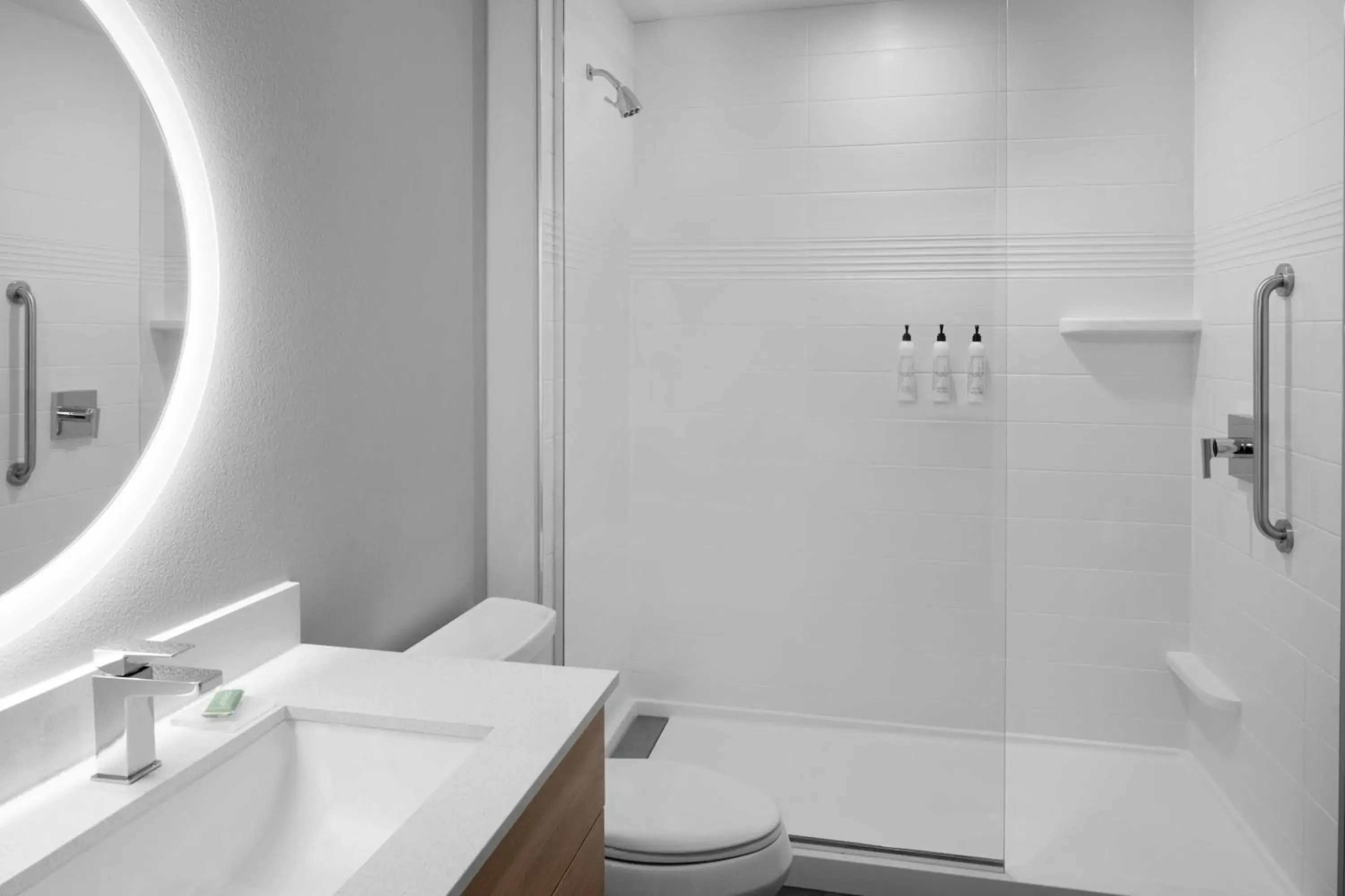 Bathroom in TownePlace Suites by Marriott Sacramento Rancho Cordova
