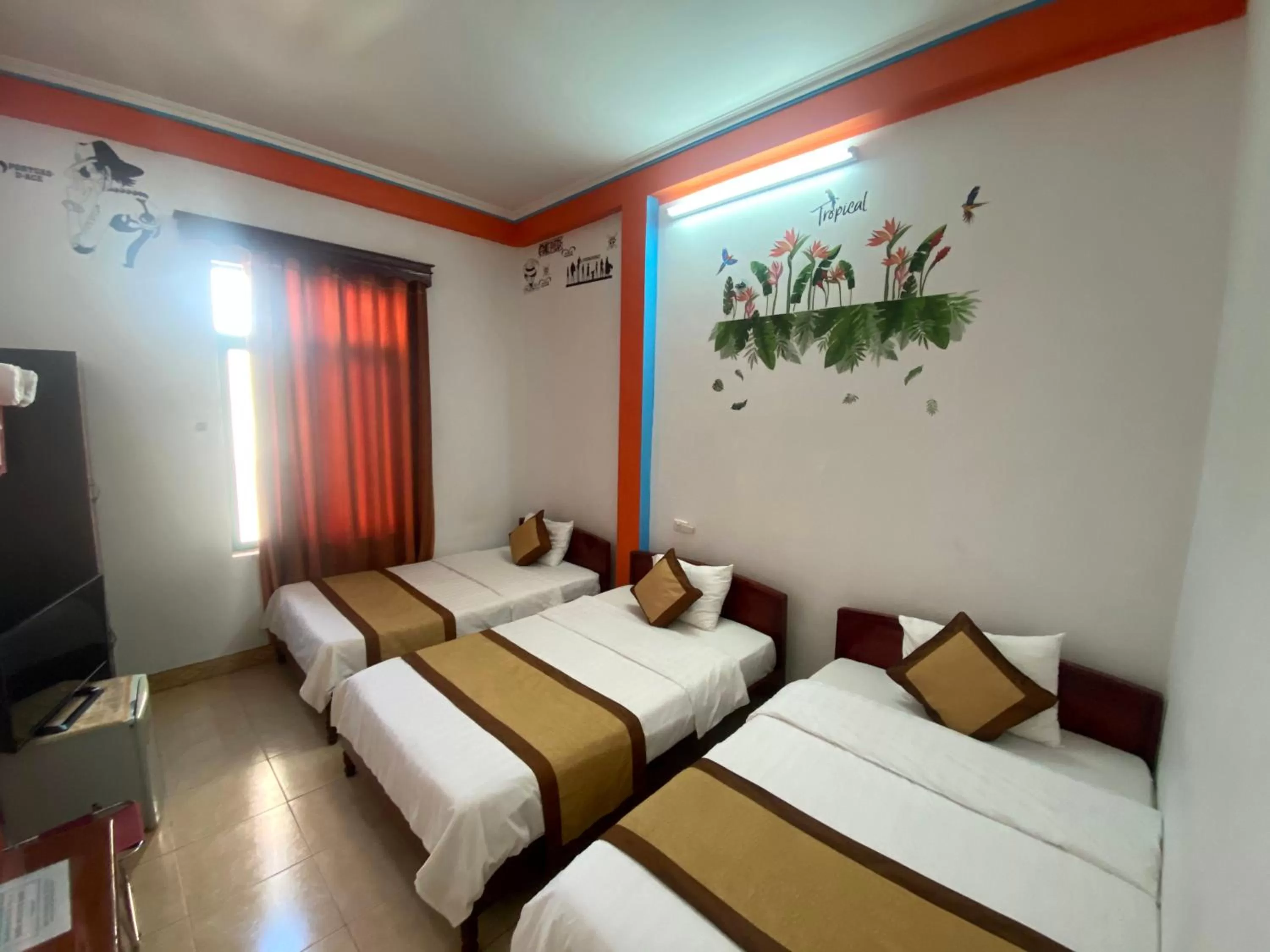 Photo of the whole room, Bed in Alex Ha Long Hotel