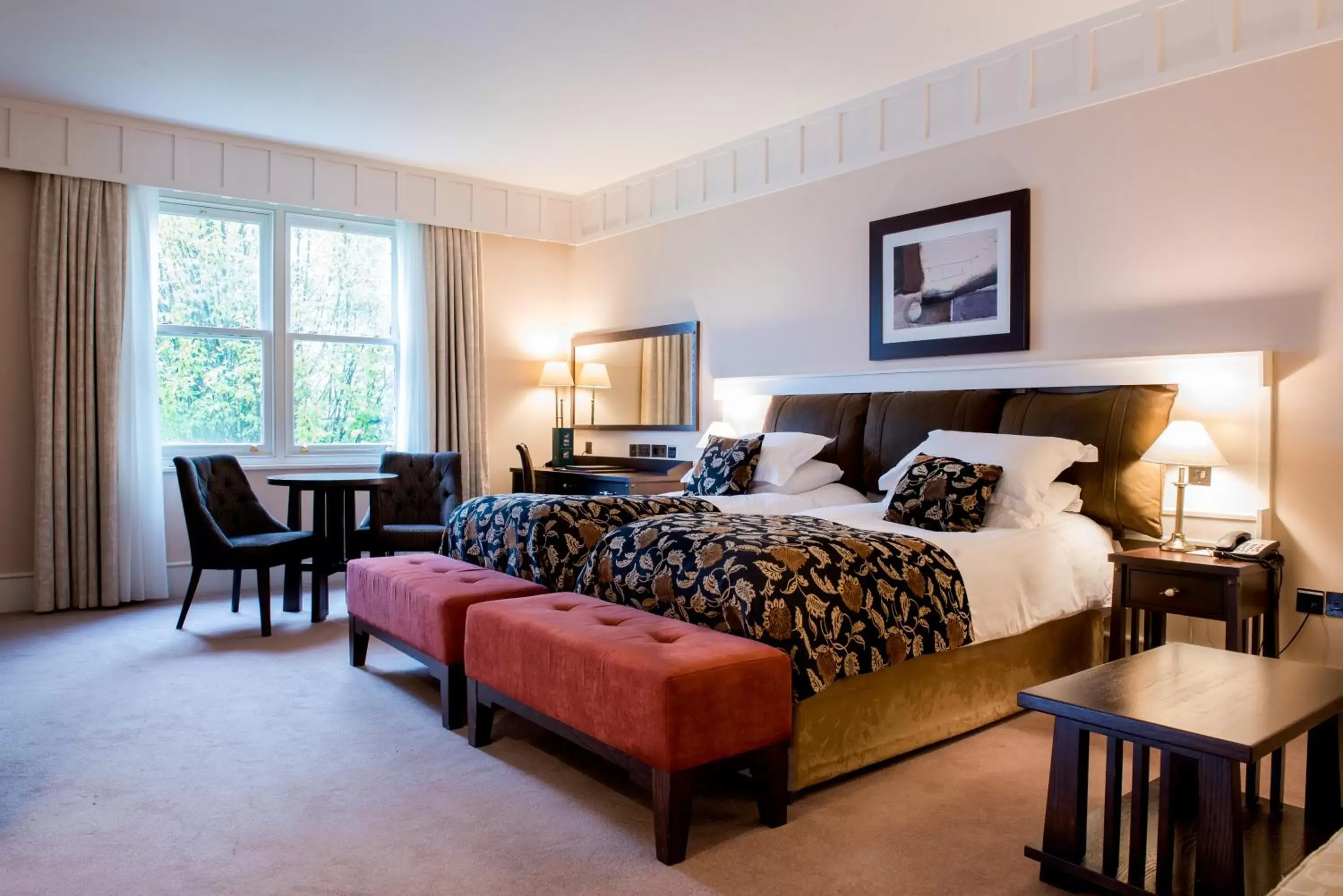 Bedroom in Lough Eske Castle