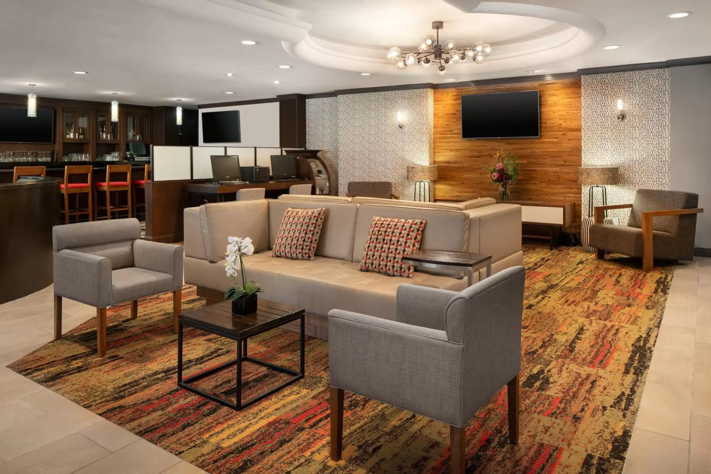 Lobby or reception, Lobby/Reception in Four Points by Sheraton - San Francisco Airport
