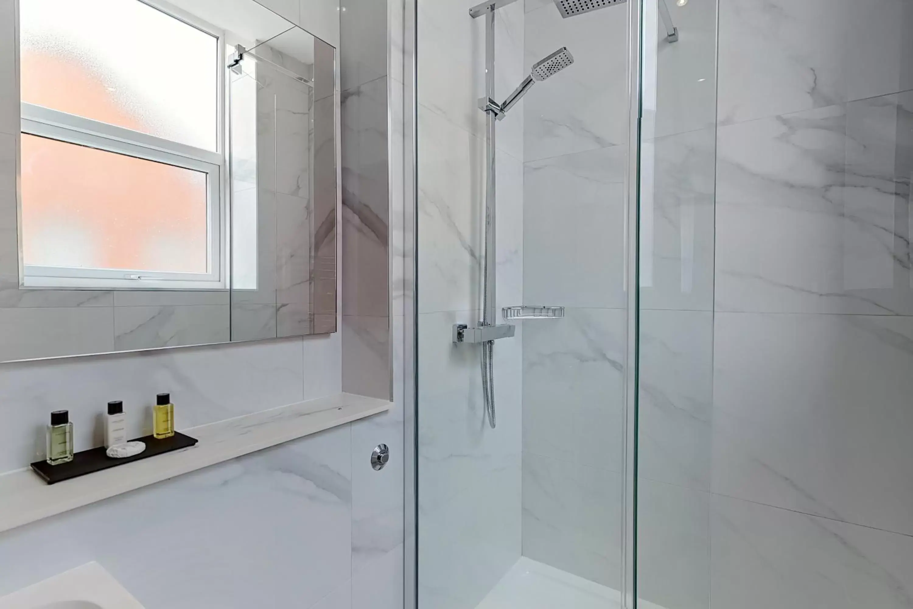 Deluxe Double Room in The Arc Hotel Deluxe Double Room in The Arc Hotel