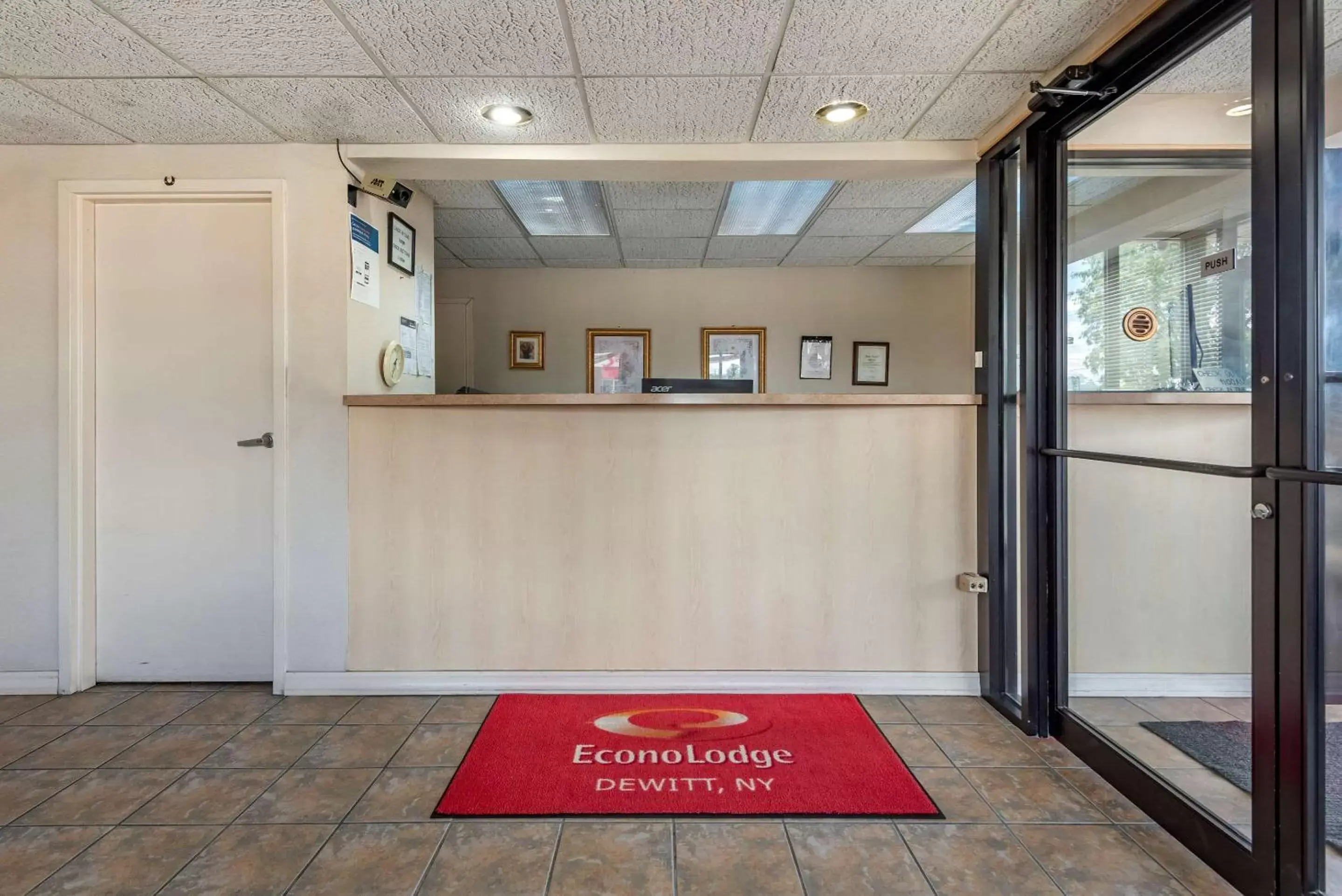 Lobby or reception, Lobby/Reception in Econo Lodge DeWitt I-90