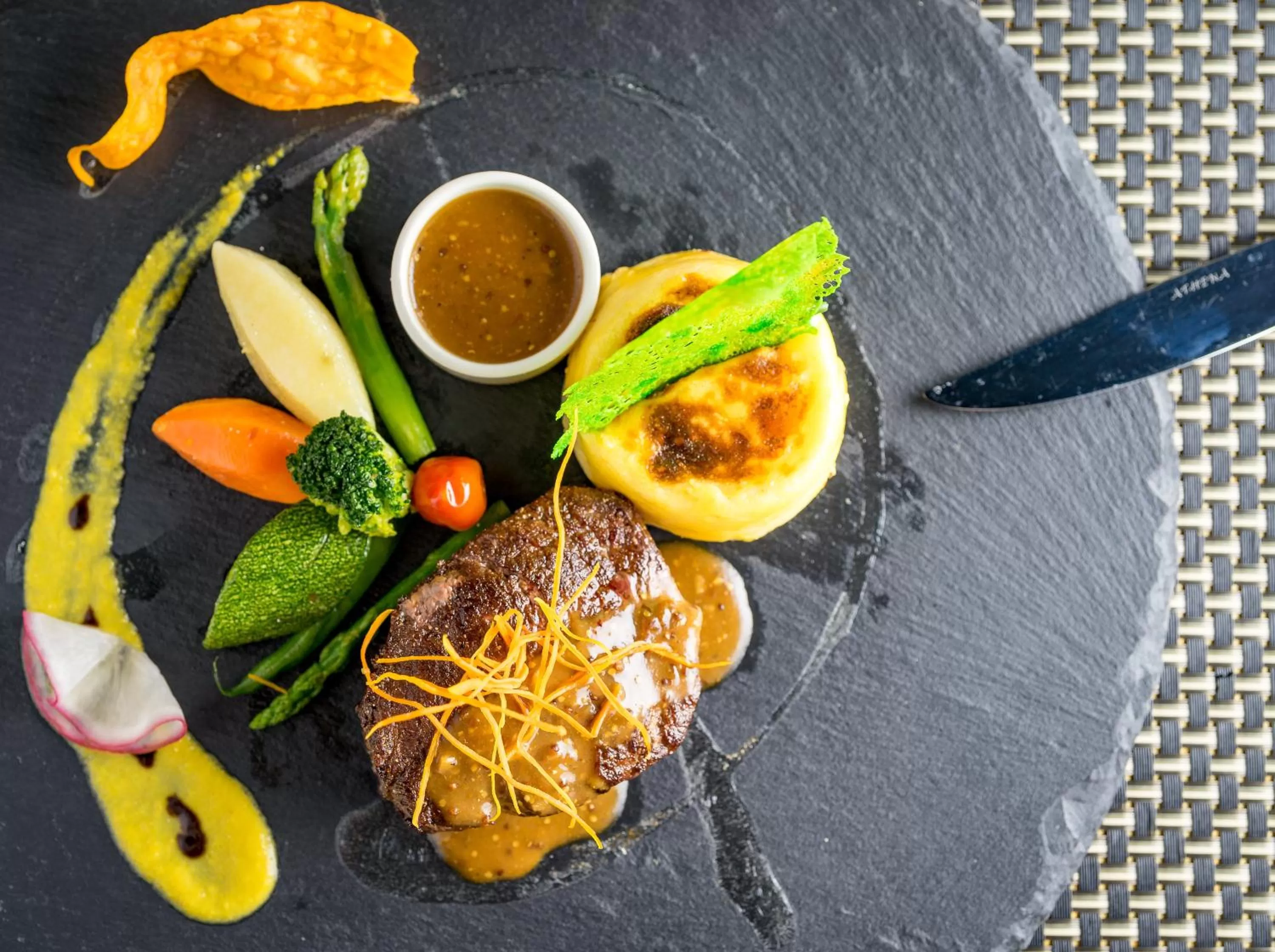 Lunch in Metta Residence & Spa