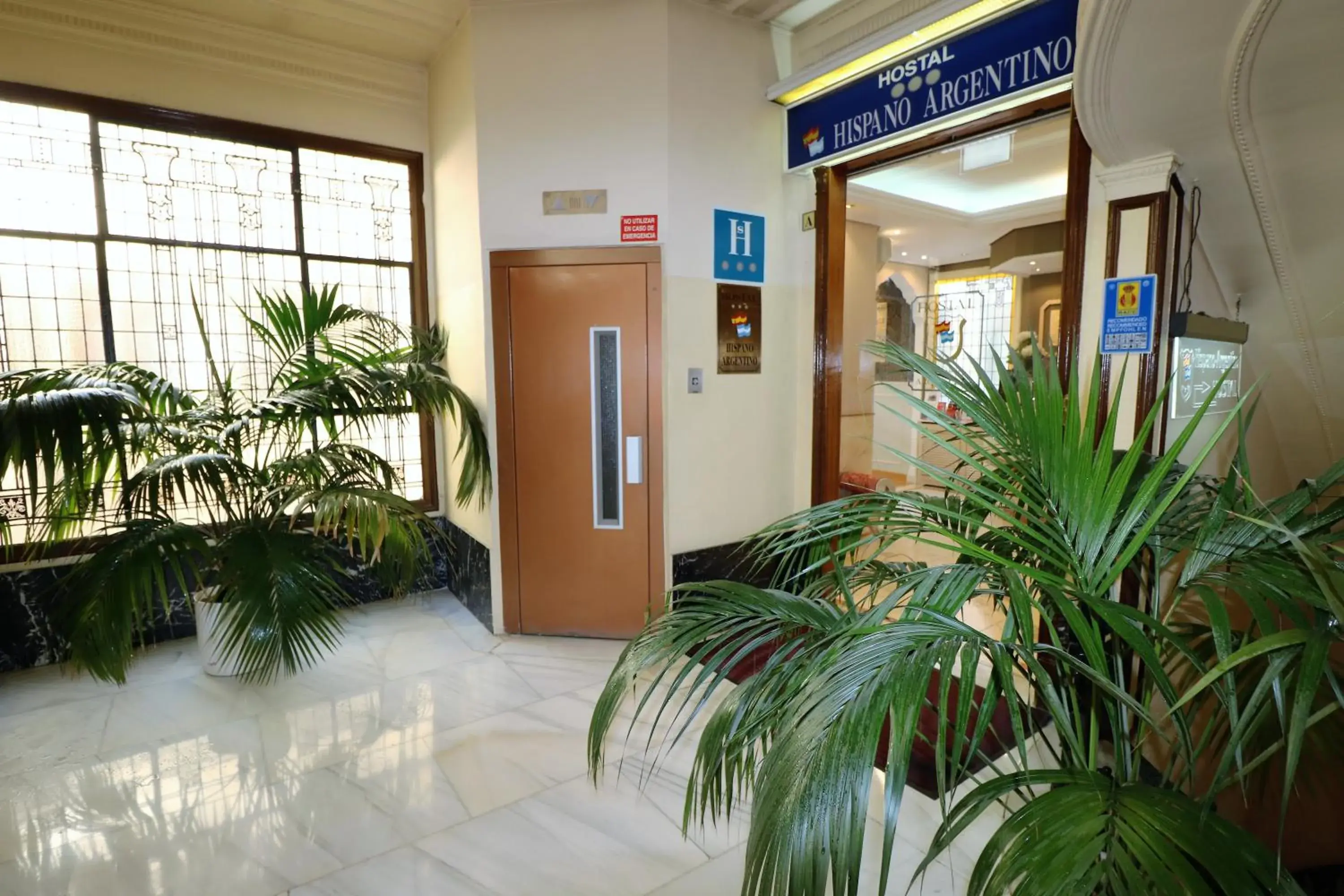 Lobby or reception in Hostal Hispano - Argentino