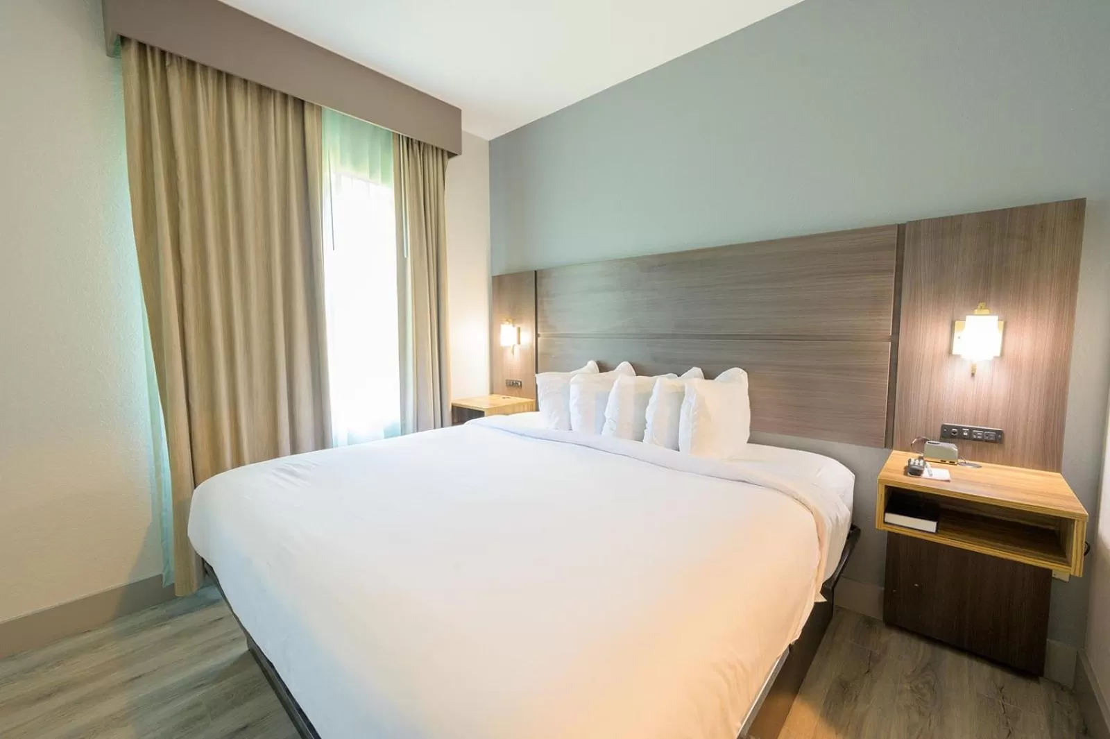 Bed in Hawthorn Extended Stay by Wyndham Panama City Beach