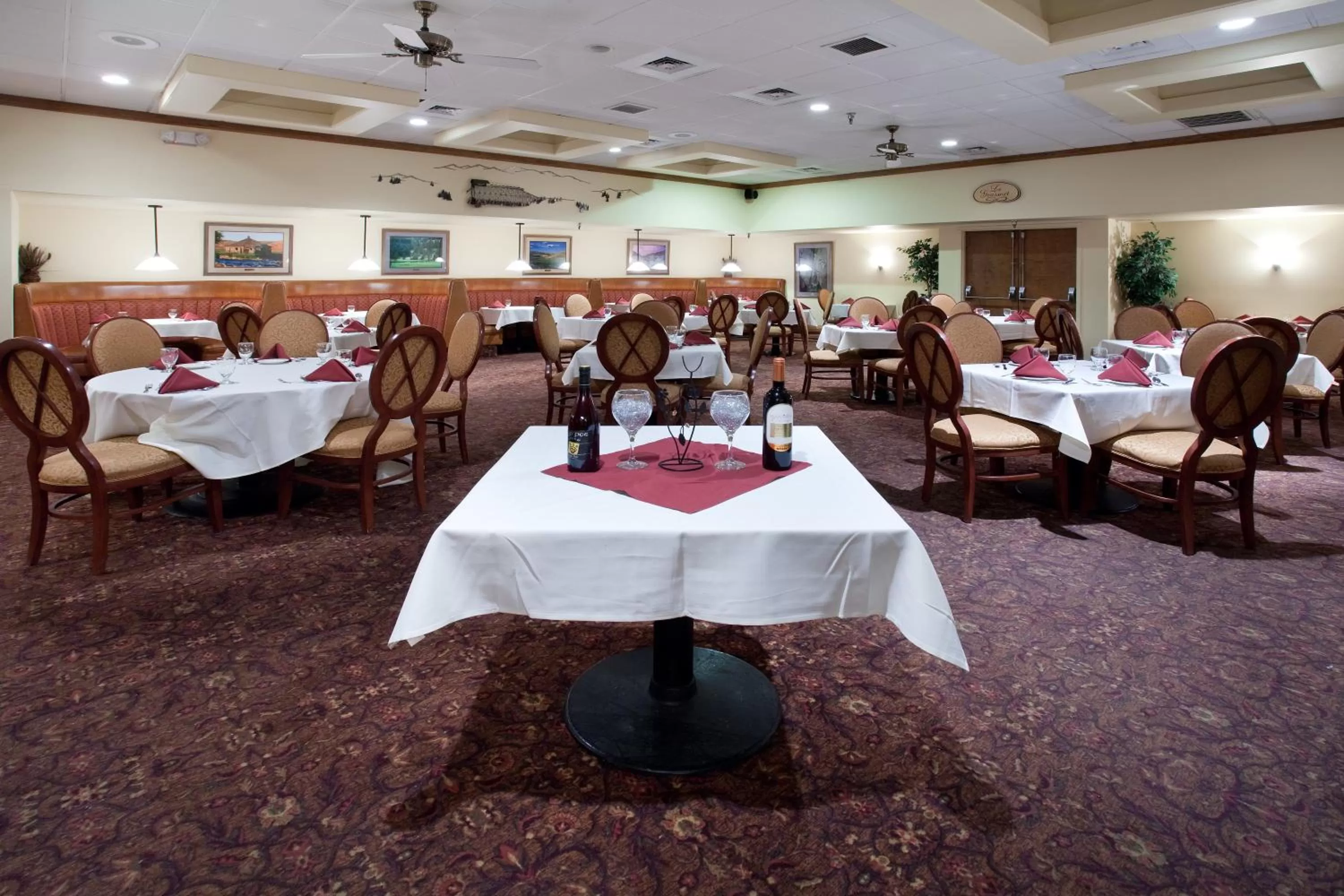 Restaurant/places to eat in Ramada Plaza by Wyndham Sheridan Hotel & Convention Center