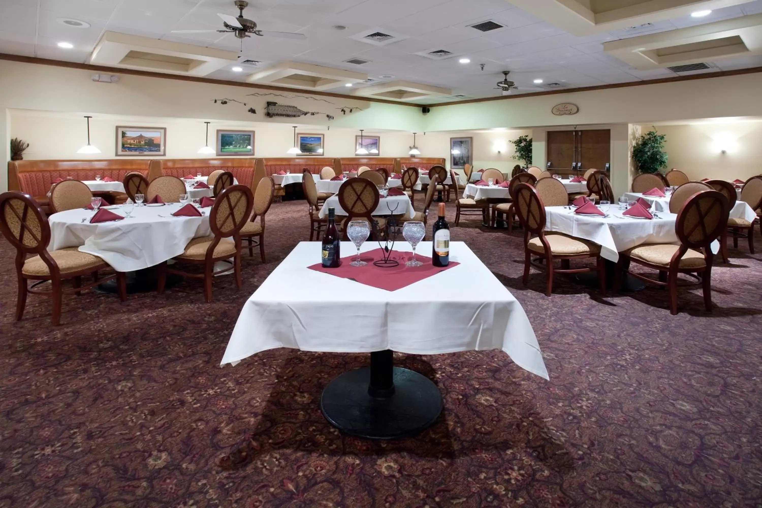 Restaurant/places to eat in Ramada Plaza by Wyndham Sheridan Hotel & Convention Center Restaurant/places to eat in Ramada Plaza by Wyndham Sheridan Hotel & Convention Center