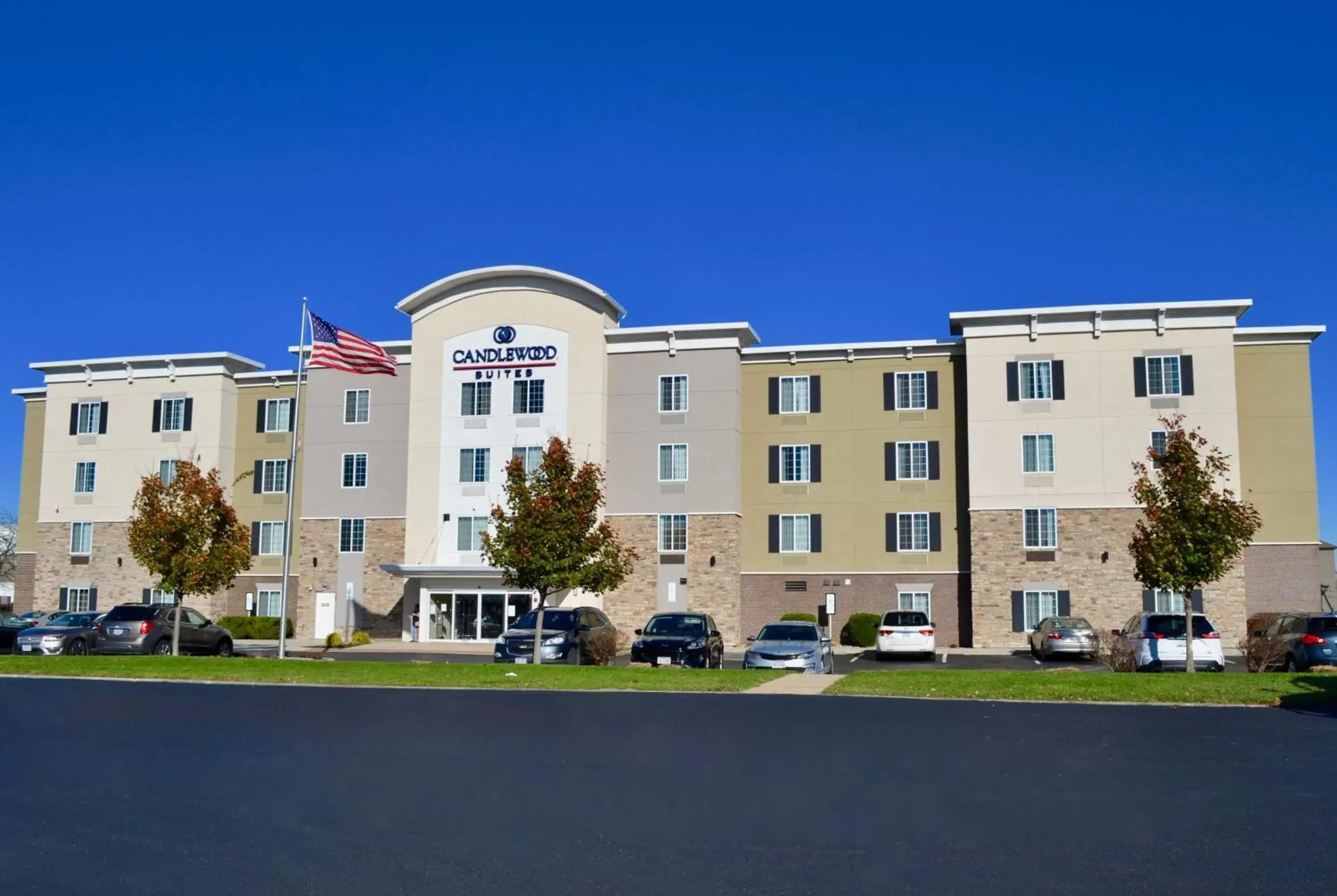 Property Building in Candlewood Suites Columbus - Grove City, an IHG Hotel