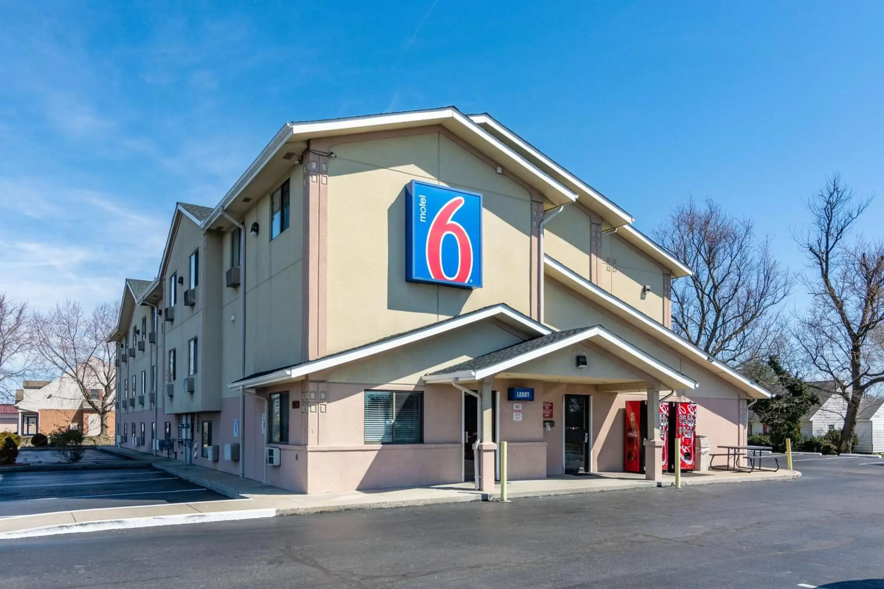 Property Building in Motel 6-Salisbury, MD