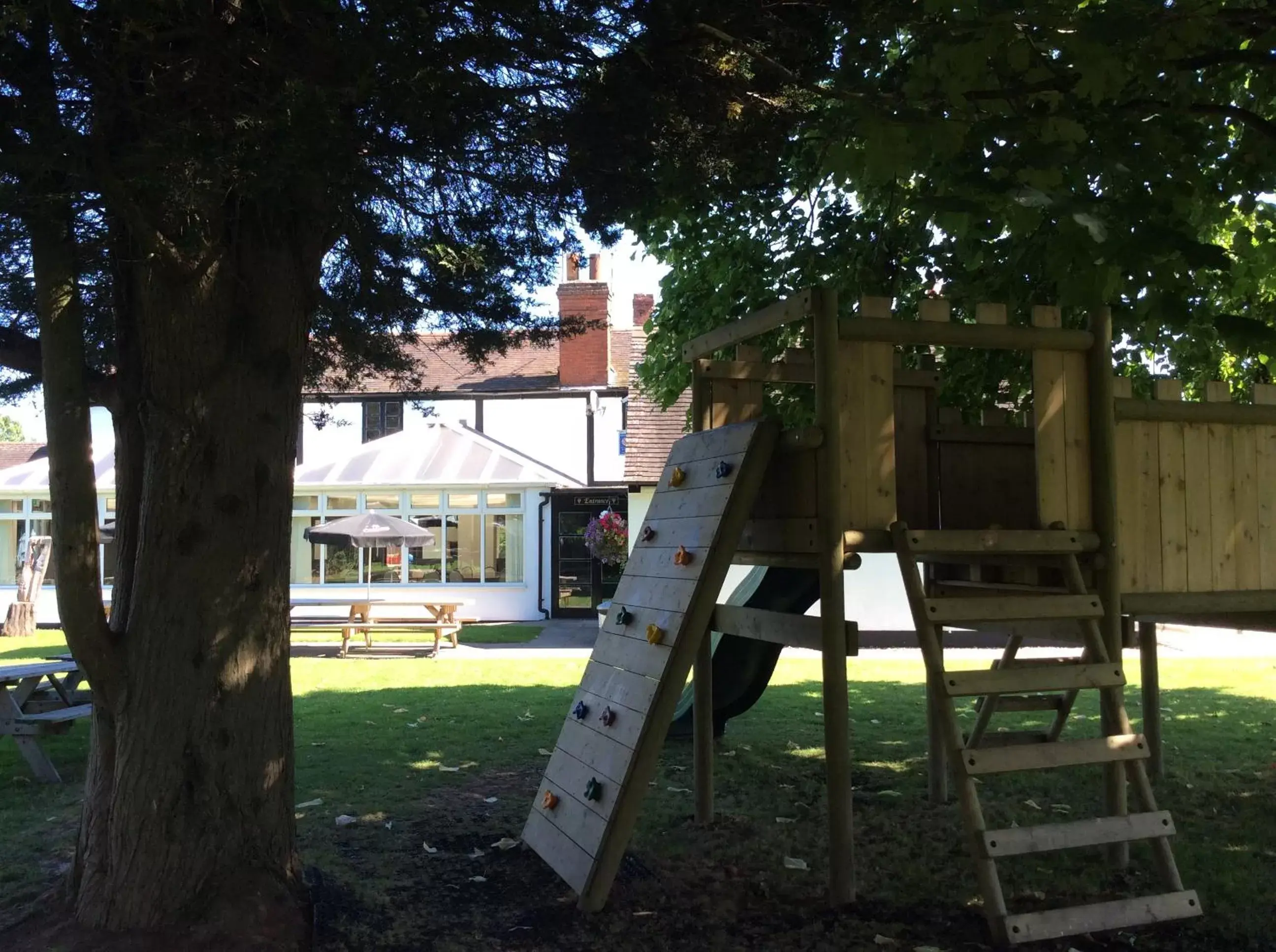 Other, Children's Play Area in The Fountain Oldwood