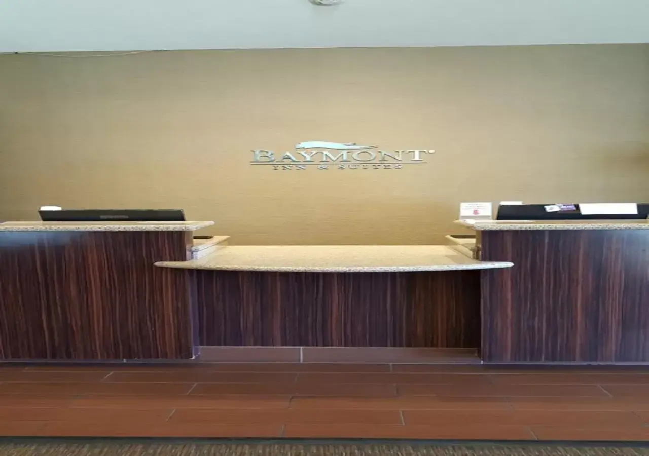 Lobby/Reception in Baymont by Wyndham Barstow Historic Route 66