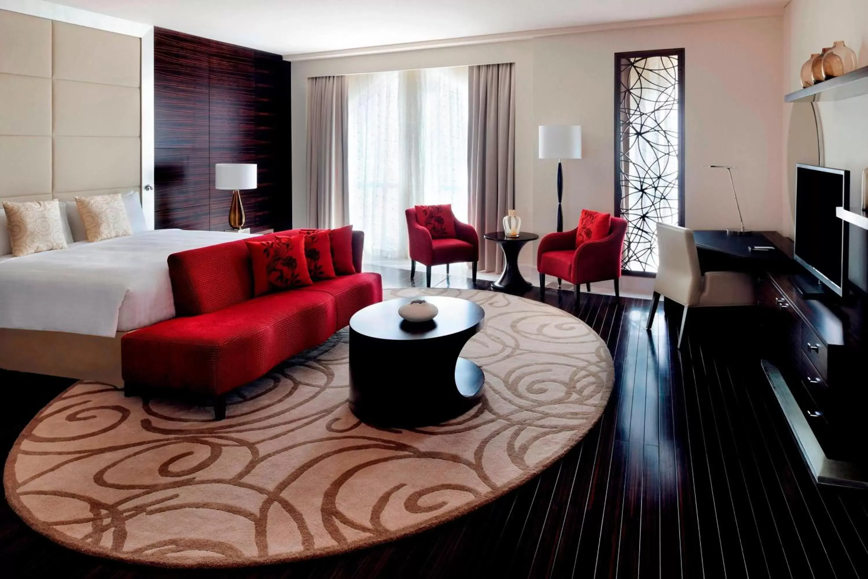 Bedroom, Seating Area in Marriott Hotel, Al Jaddaf, Dubai