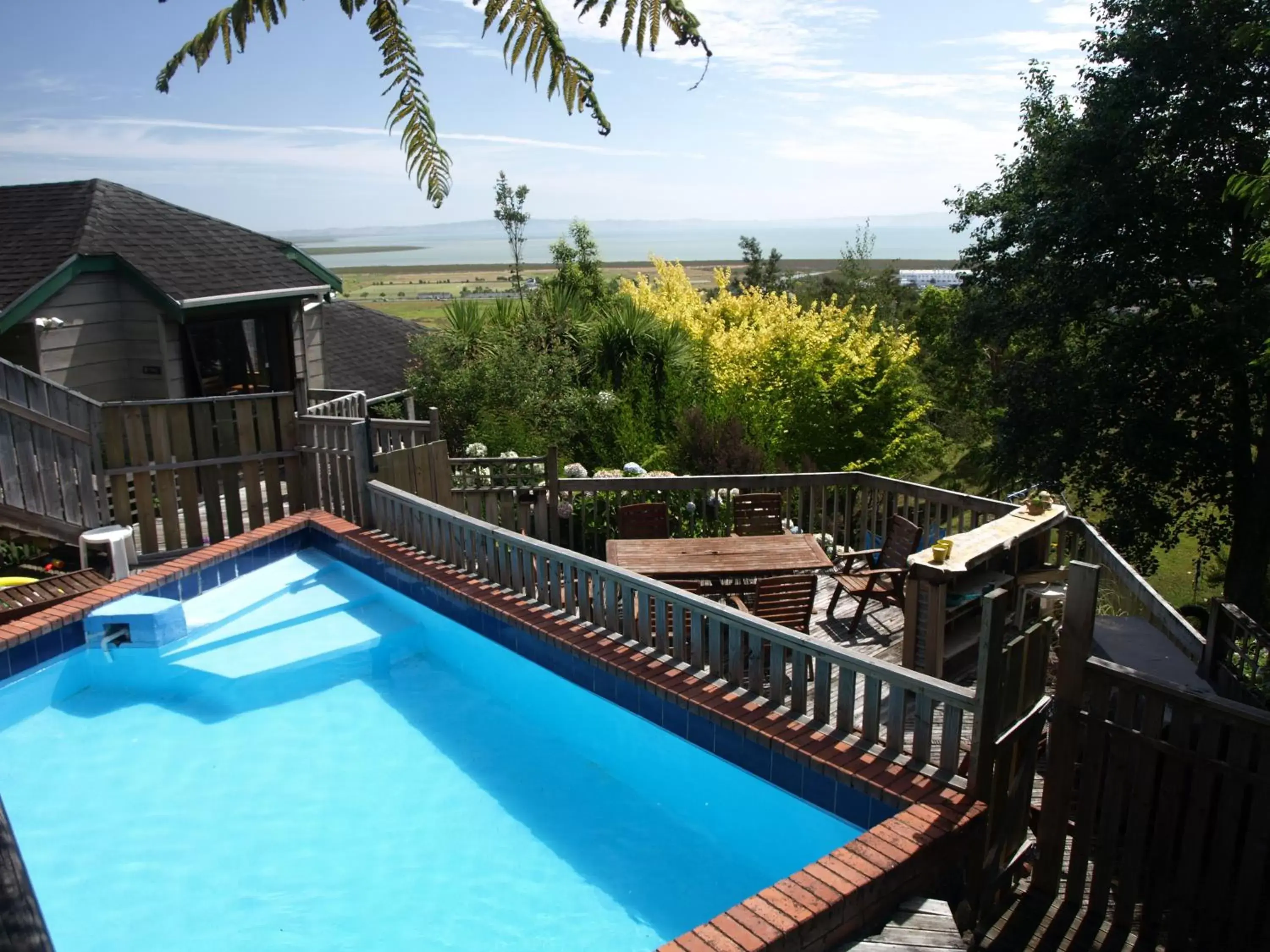 Spa and wellness centre/facilities, Pool View in Grafton Cottage & Chalets