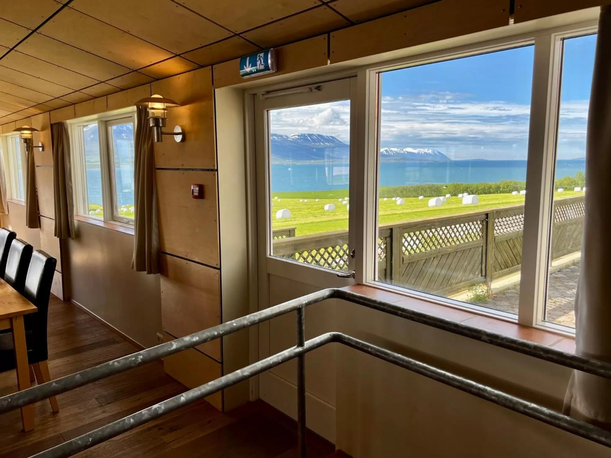 Mountain view in Hotel Natur Akureyri