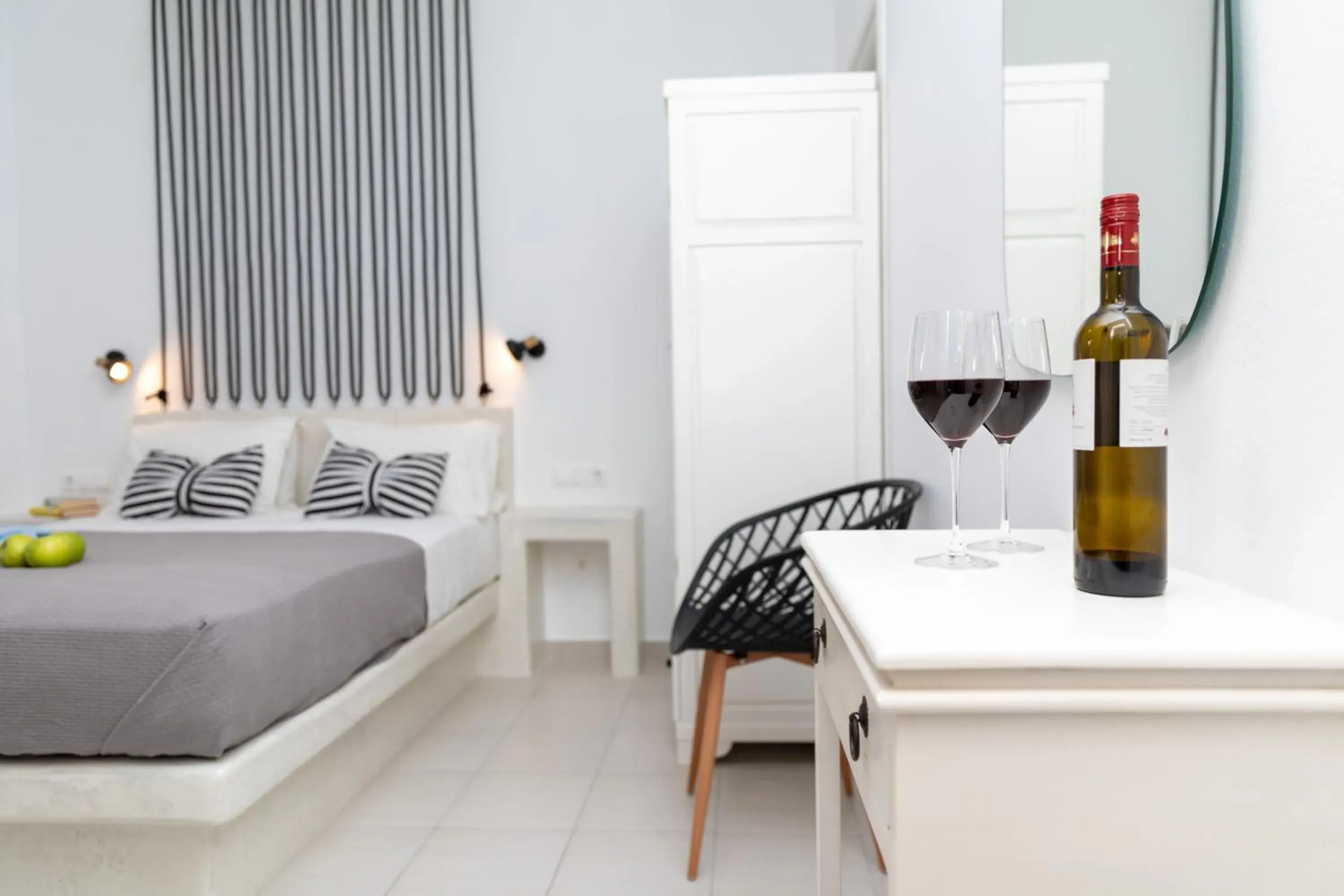 Property building in Depis Place and Apartments Property building in Depis Place and Apartments