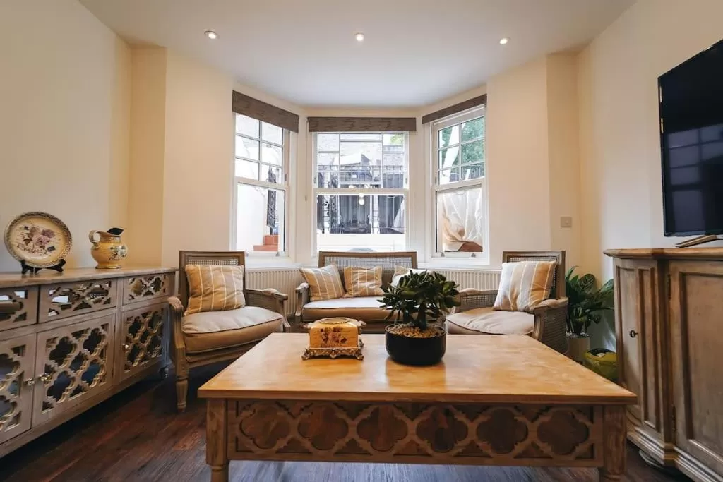 Seating Area in The Avonmore Olympia