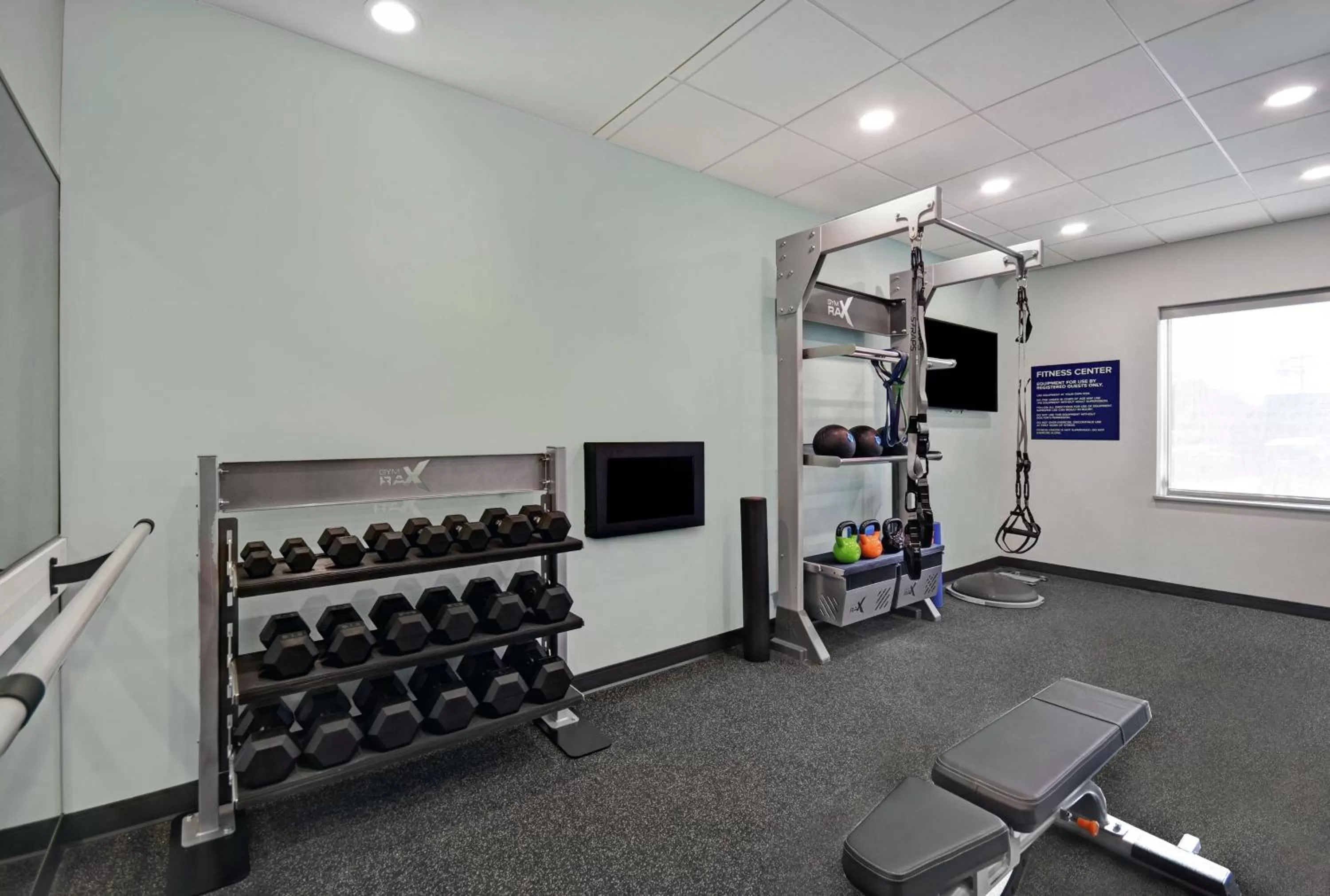 Fitness centre/facilities in Tru By Hilton Burlington