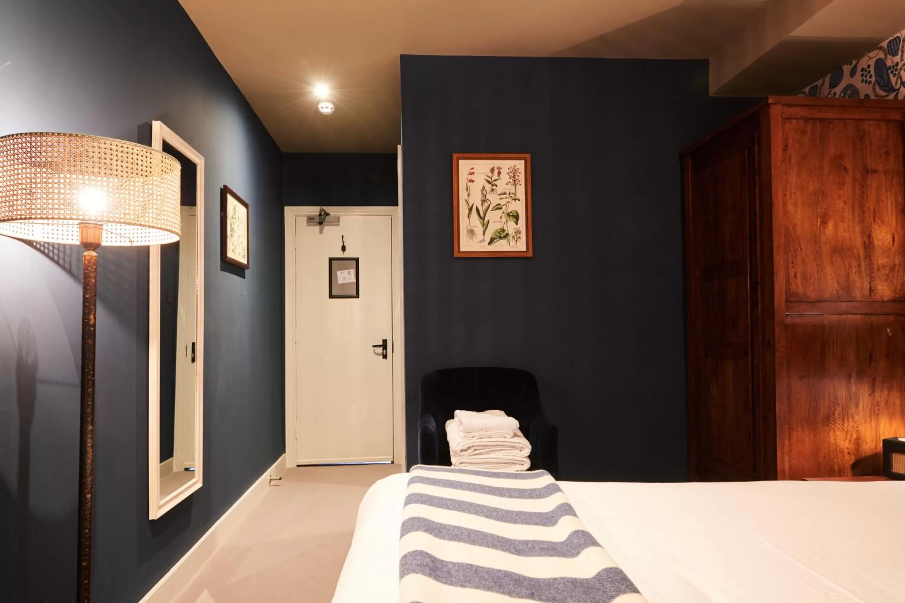 Bed in The Kings Arms