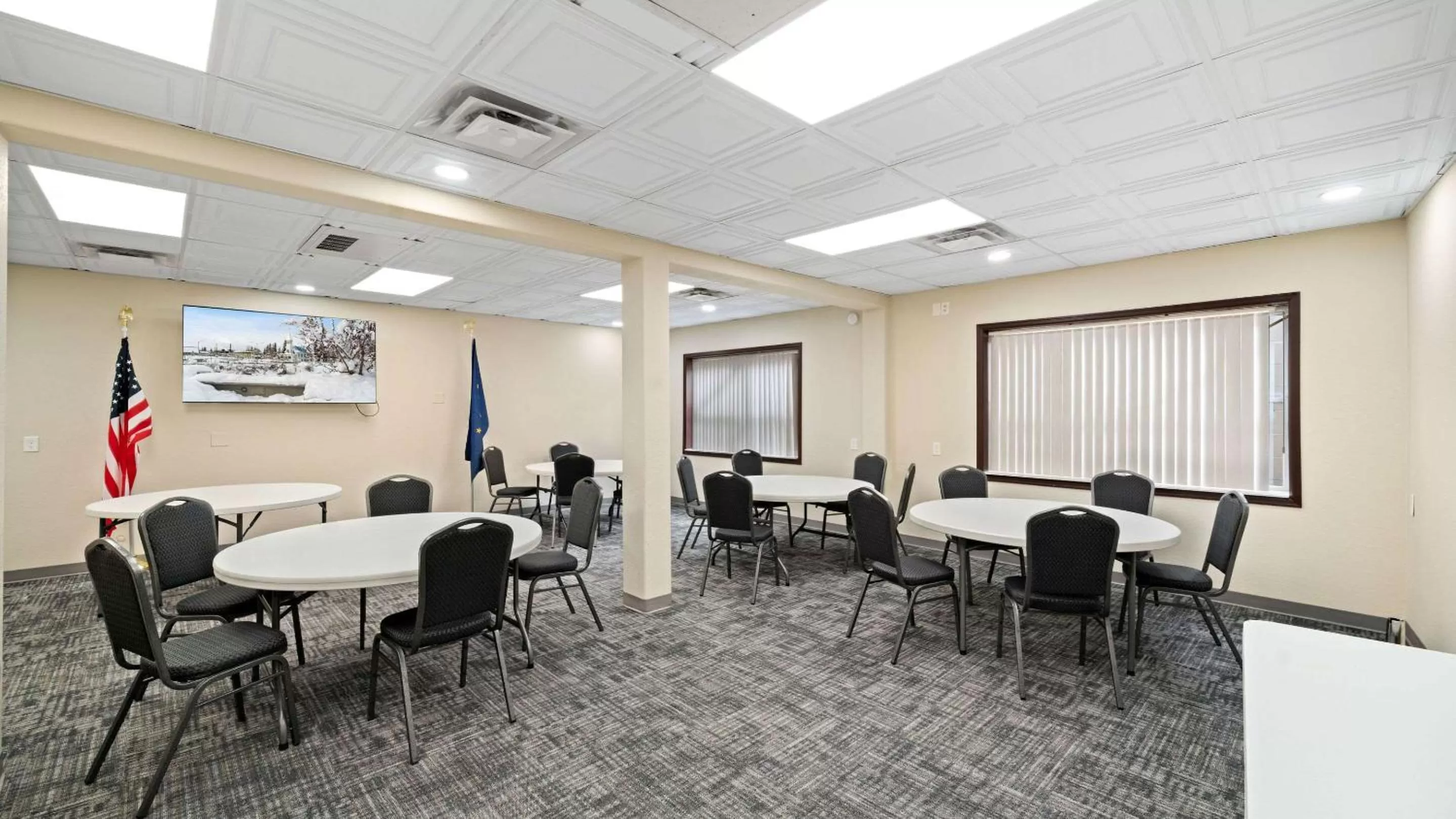 Meeting/conference room in Clarion Hotel & Suites Fairbanks near Ft Wainwright