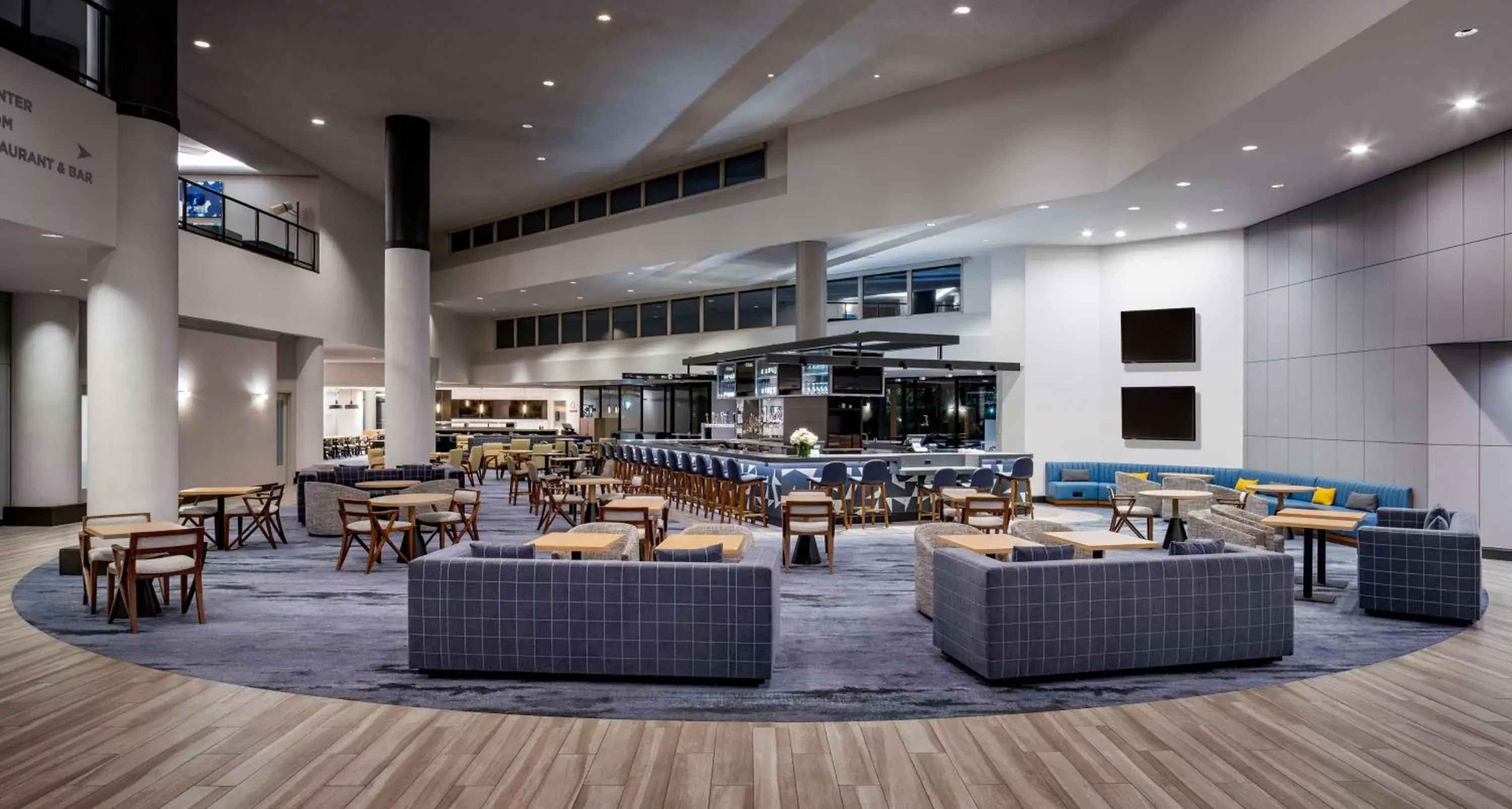 Lobby or reception, Restaurant/Places to Eat in Hyatt Regency Santa Clara