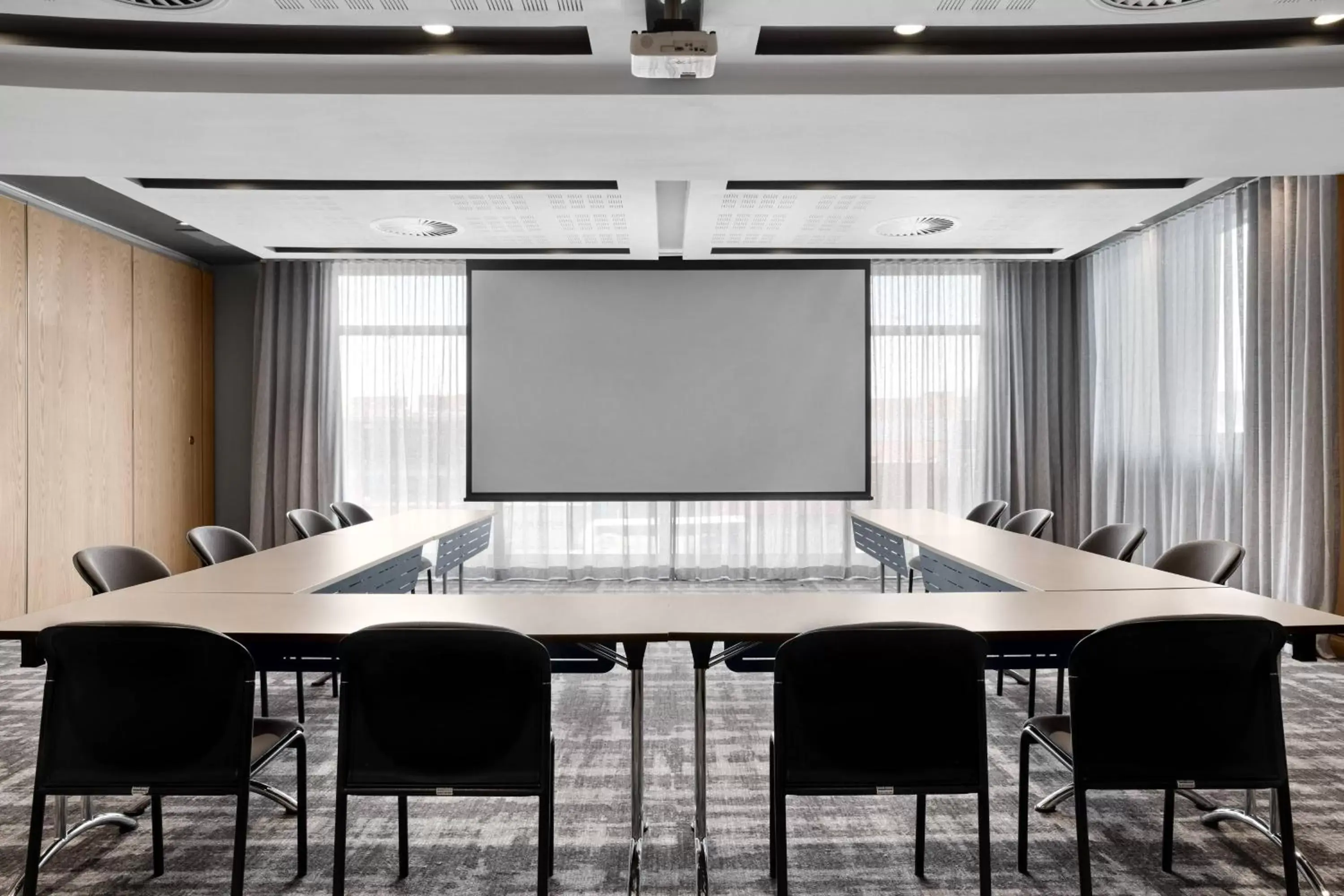 Meeting/conference room in AC Hotel by Marriott Cape Town Waterfront