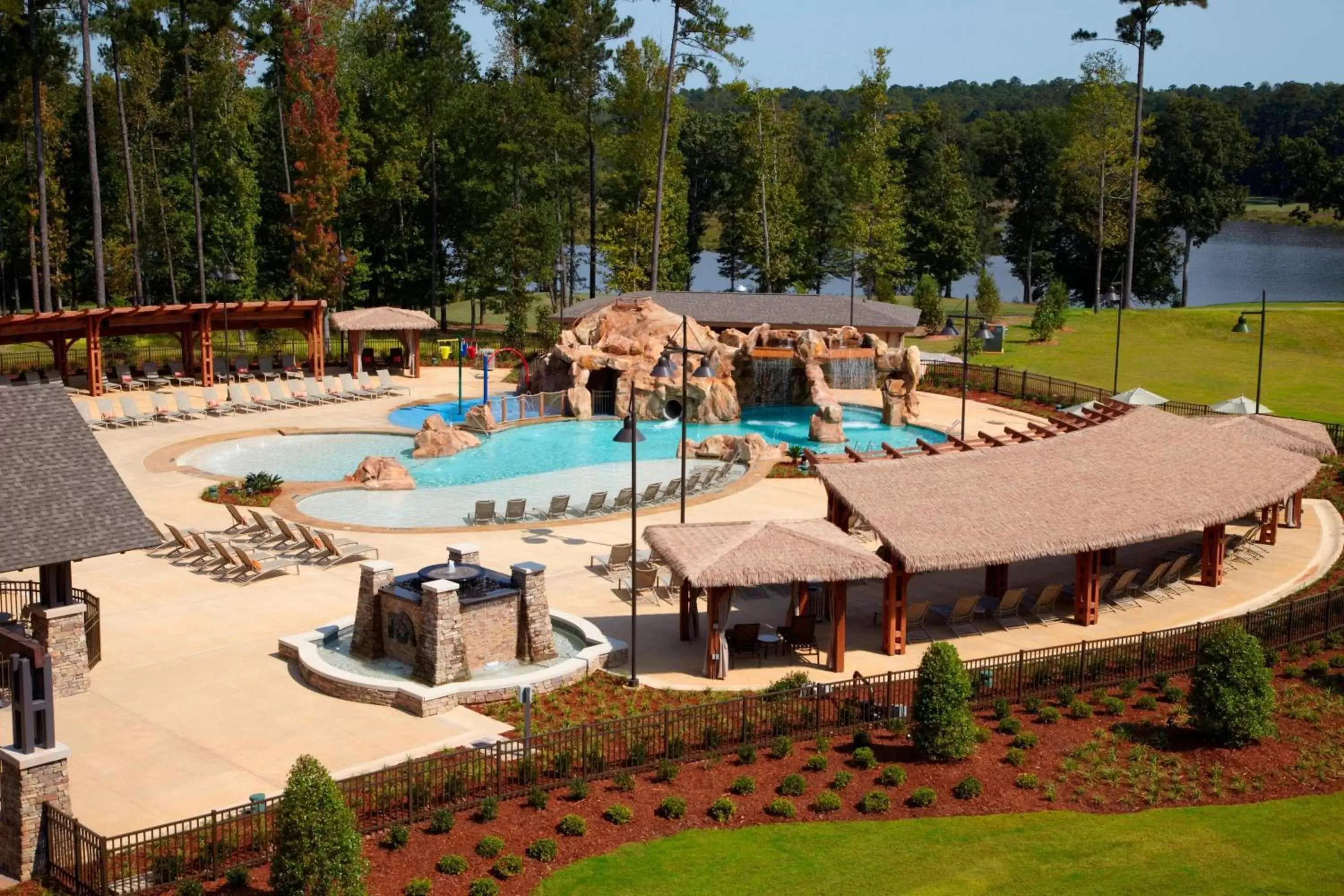 Swimming pool, Pool View in Auburn Marriott Opelika Resort & Spa at Grand National