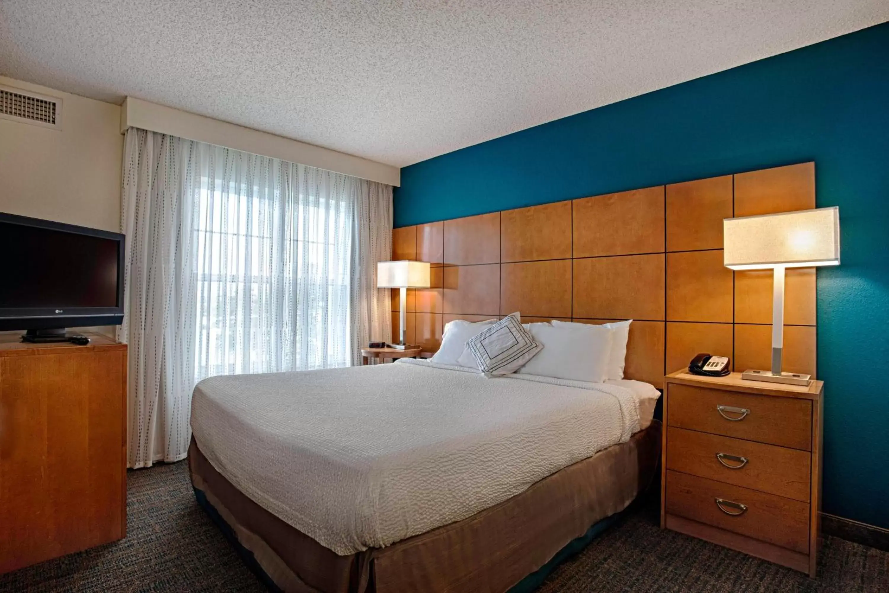 Bedroom, Bed in Residence Inn by Marriott Atlantic City Airport Egg Harbor Township