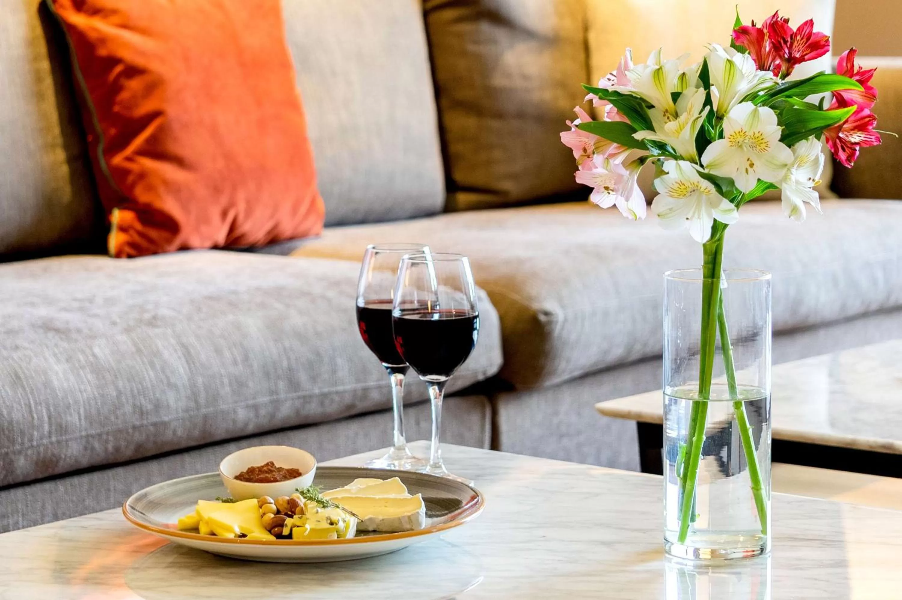 Photo of the whole room in Hyatt Centric Montevideo