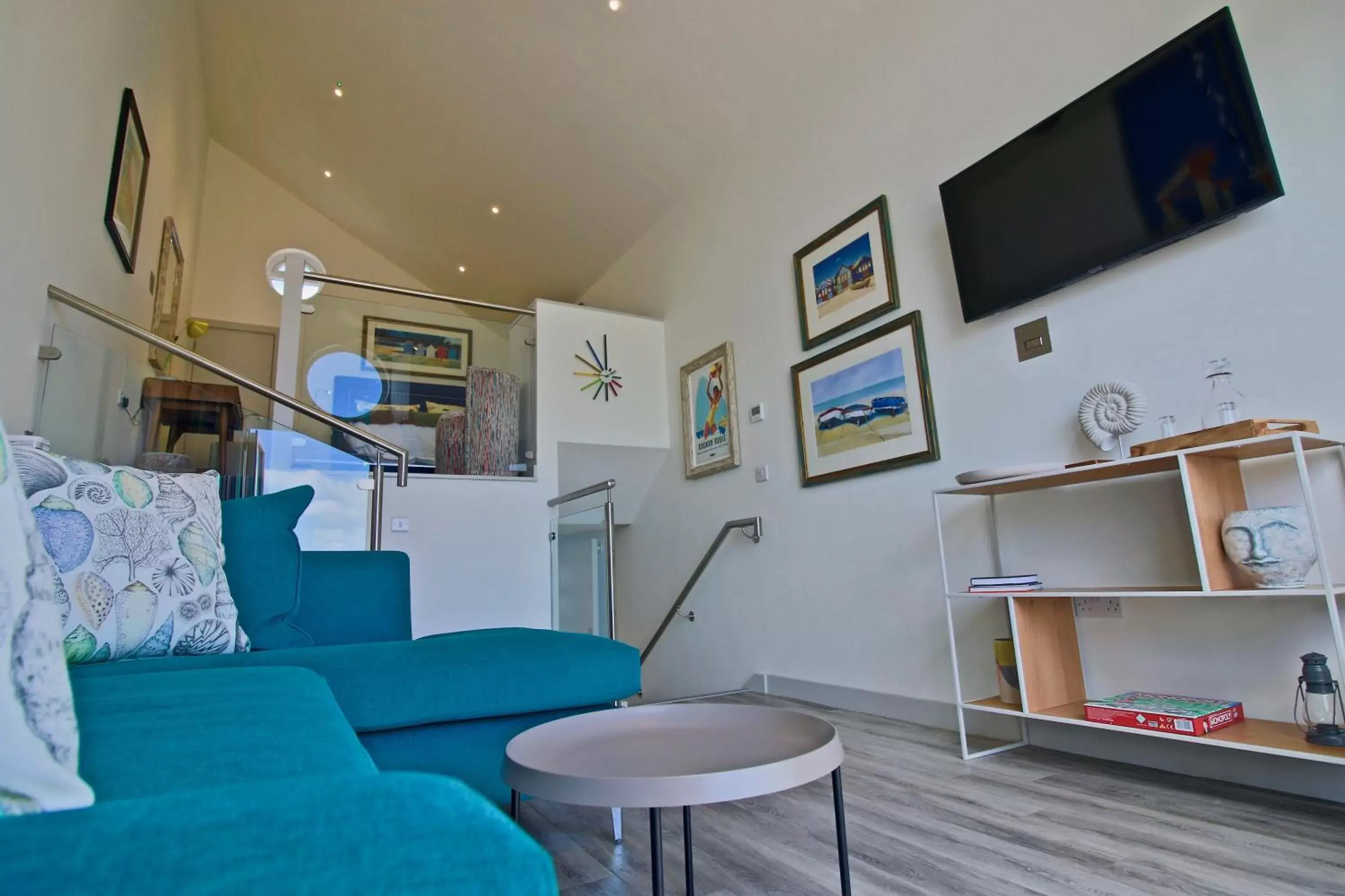 TV and multimedia, Seating Area in Beach Hut Suites