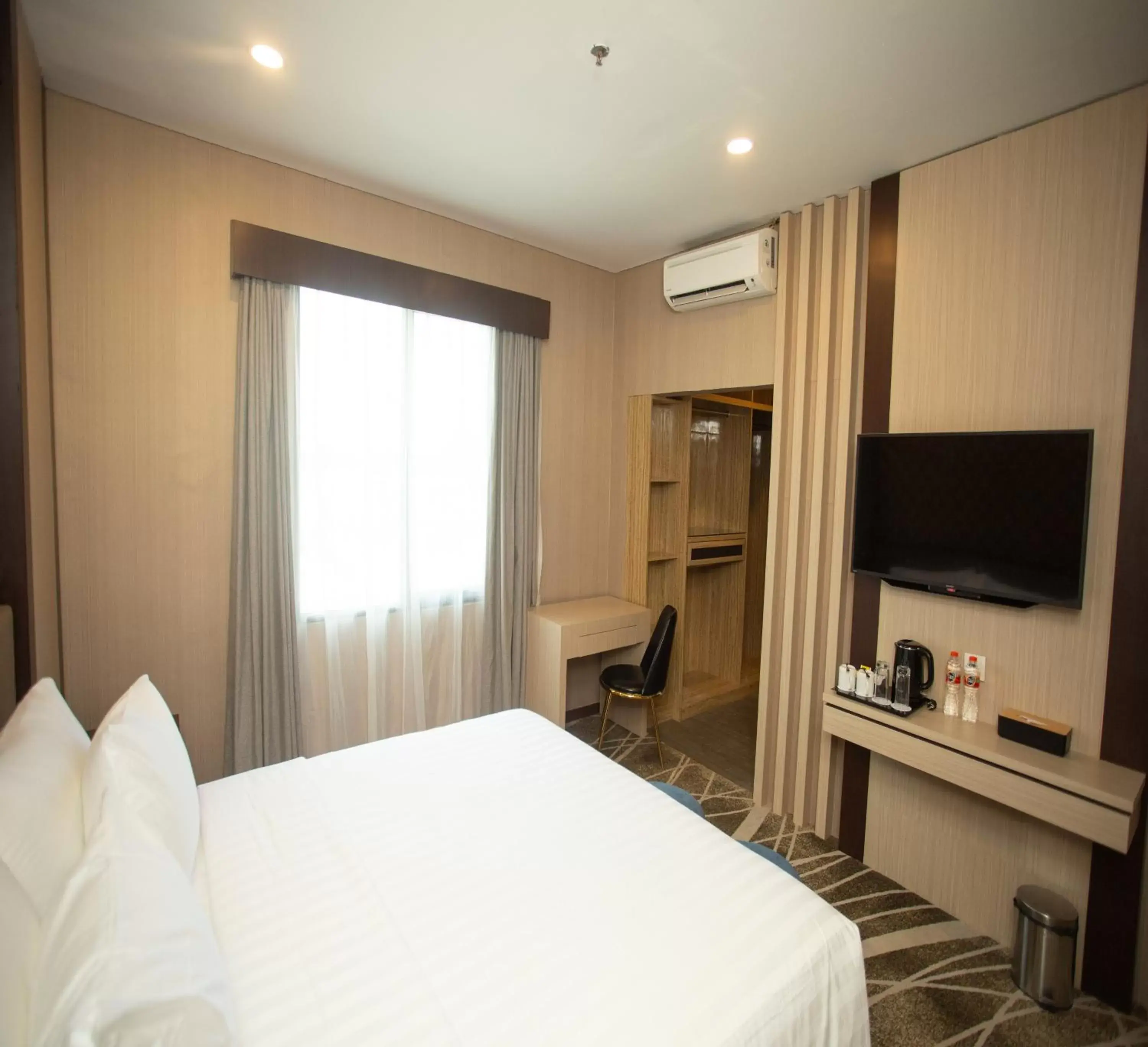 Bedroom, Bed in Best Western Batang Garing