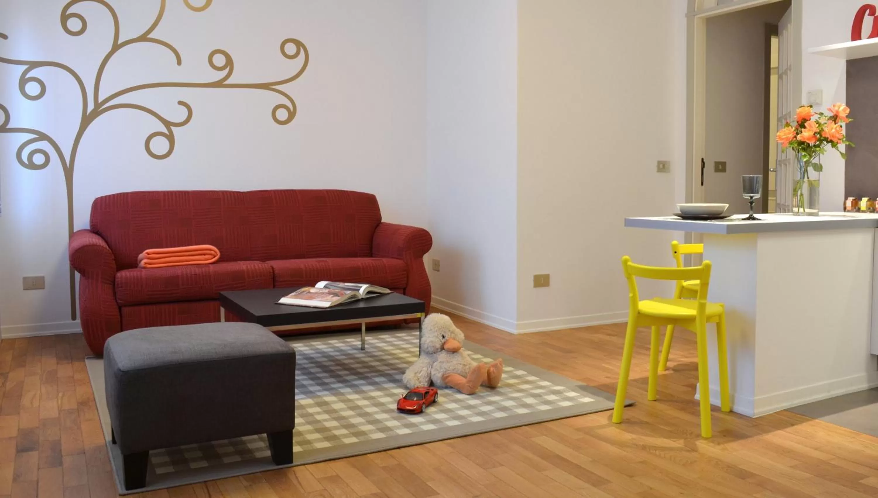 Angelina Urban Lodge