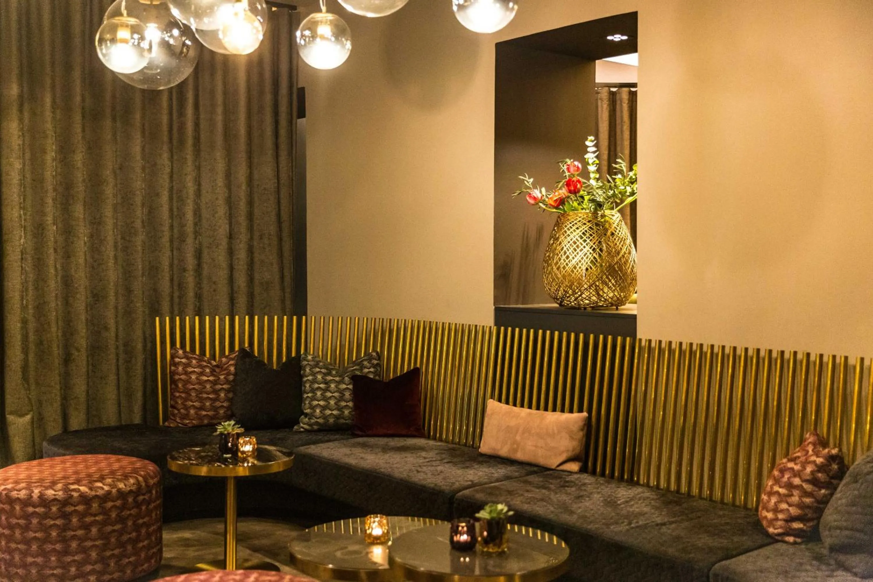 Lounge or bar in Parkhotel Schmid