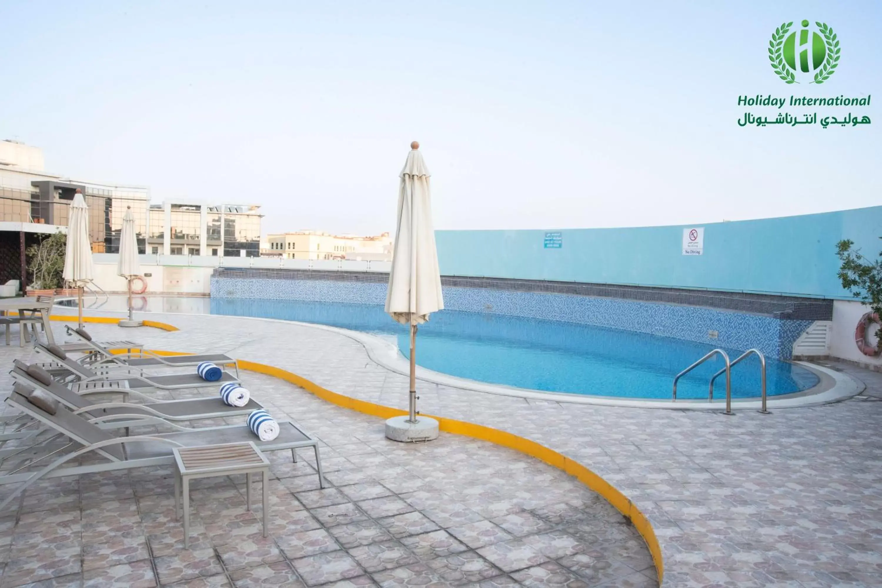 , Swimming Pool in Holiday International Hotel Embassy District